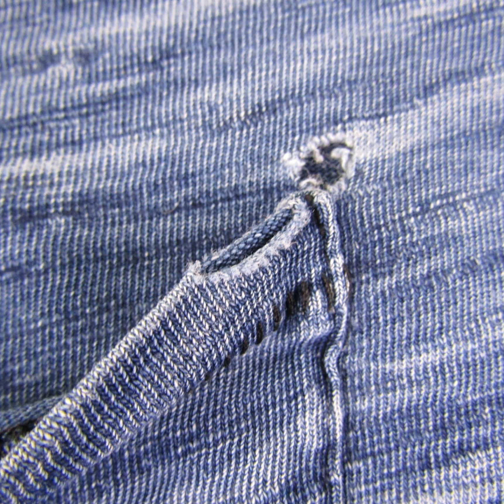 Rag & Bone Rag & Bone Shirt Womens M Blue Distressed Indigo Pocket Top Tee New York Shirt Size M / US 6-8 / IT 42-44 - 4 Thumbnail