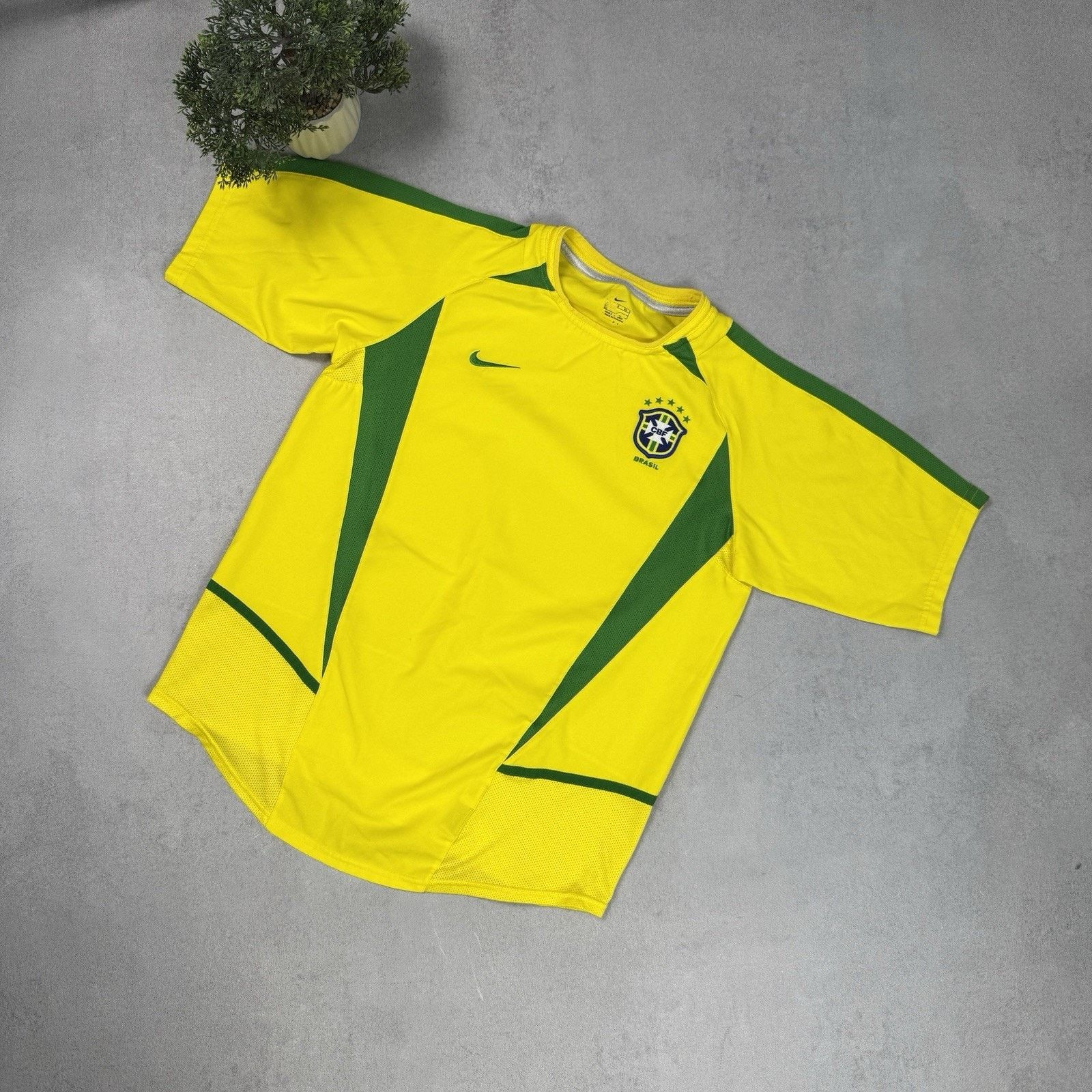 Brazil Home 2002 - 2004 Vintage Soccer Jersey Size Boys XL