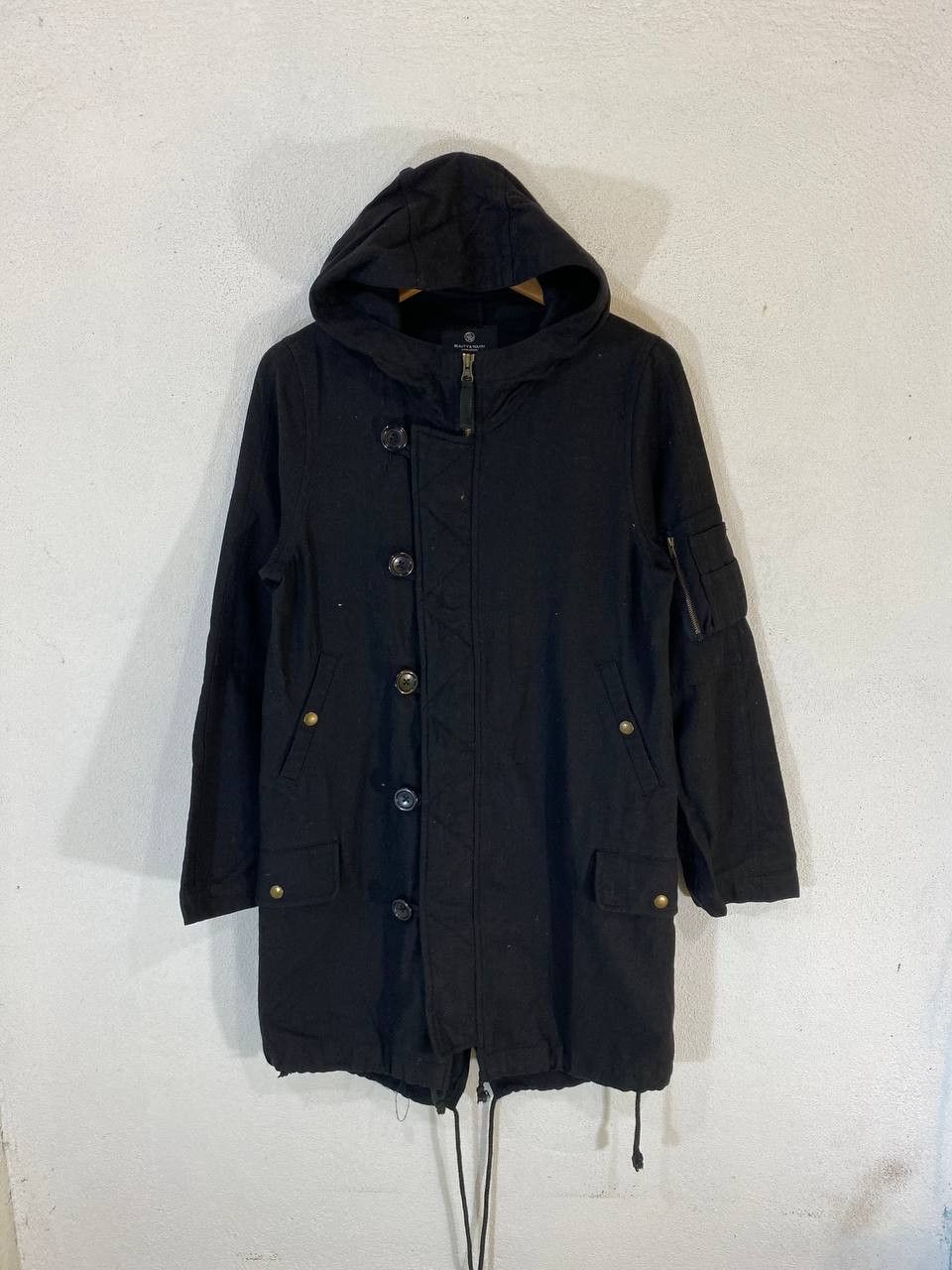 image of Beauty Youth x United Arrows Beauy & Youth By United Arrow Black Fishtail Parka Jacket (Size Medium