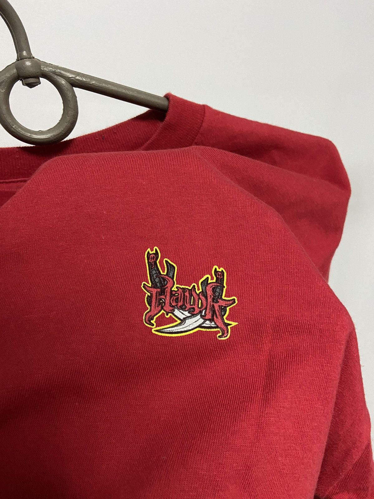 Vintage Hawk Vintage T Shirt Big Logo skate Y2K Size US S / EU 44-46 / 1 - 5 Thumbnail