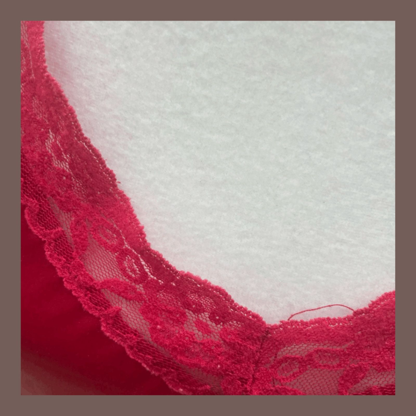 Vintage VTG Lace Slip | Gilligan & O’Malley Red Satin | Y2K Small Size S / US 4 / IT 40 - 3 Thumbnail