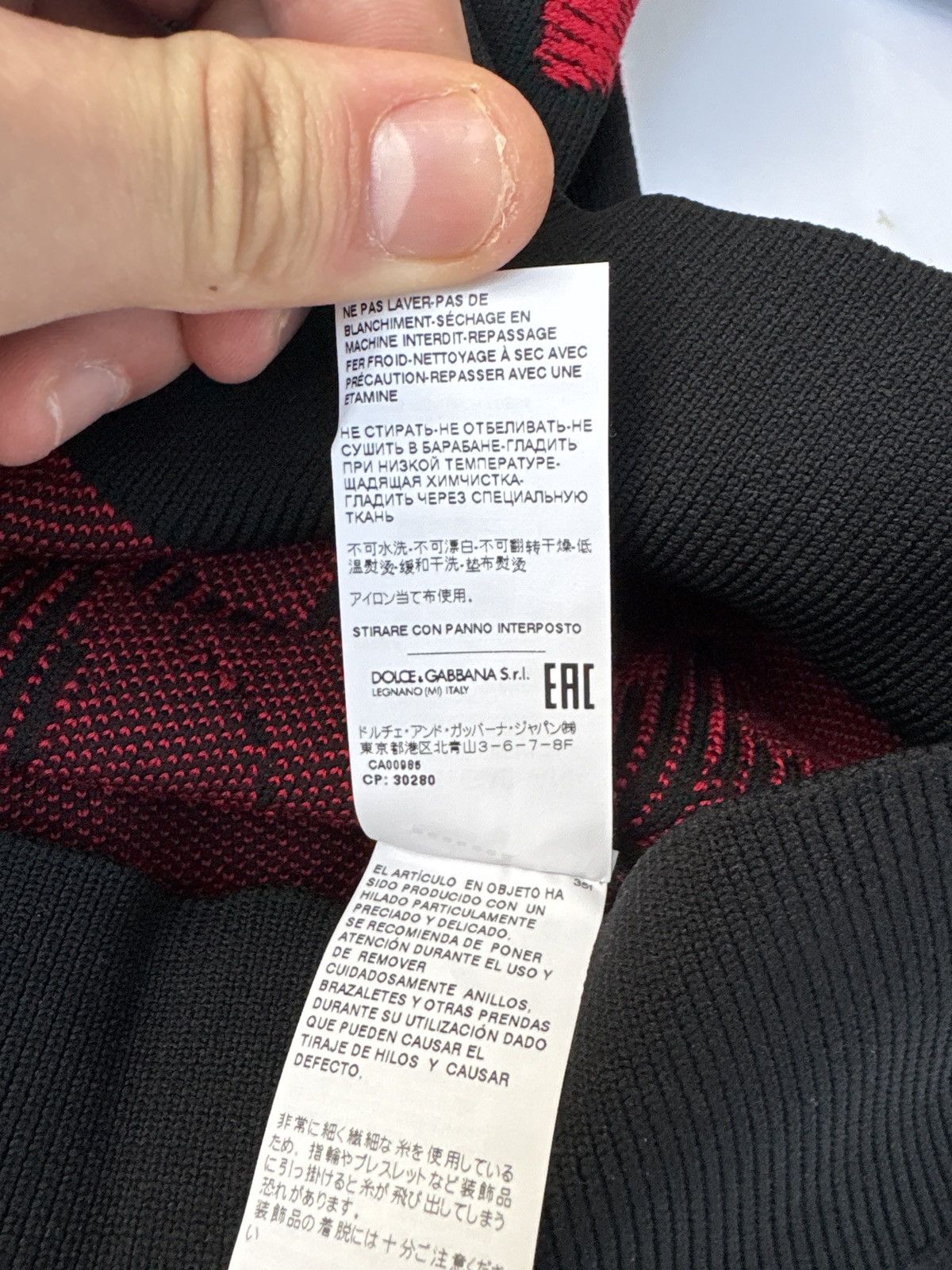 Dolce & Gabbana Dolce and Gabbana Logo Detail Jacquared Sweater Black/Red Size US M / EU 48-50 / 2 - 10 Thumbnail