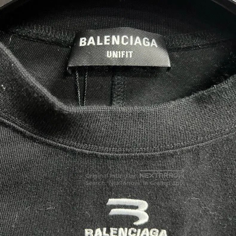 Balenciaga Balenciaga Black Stripe Logo Short Sleeve T-shirt. Size US M / EU 48-50 / 2 - 3 Thumbnail