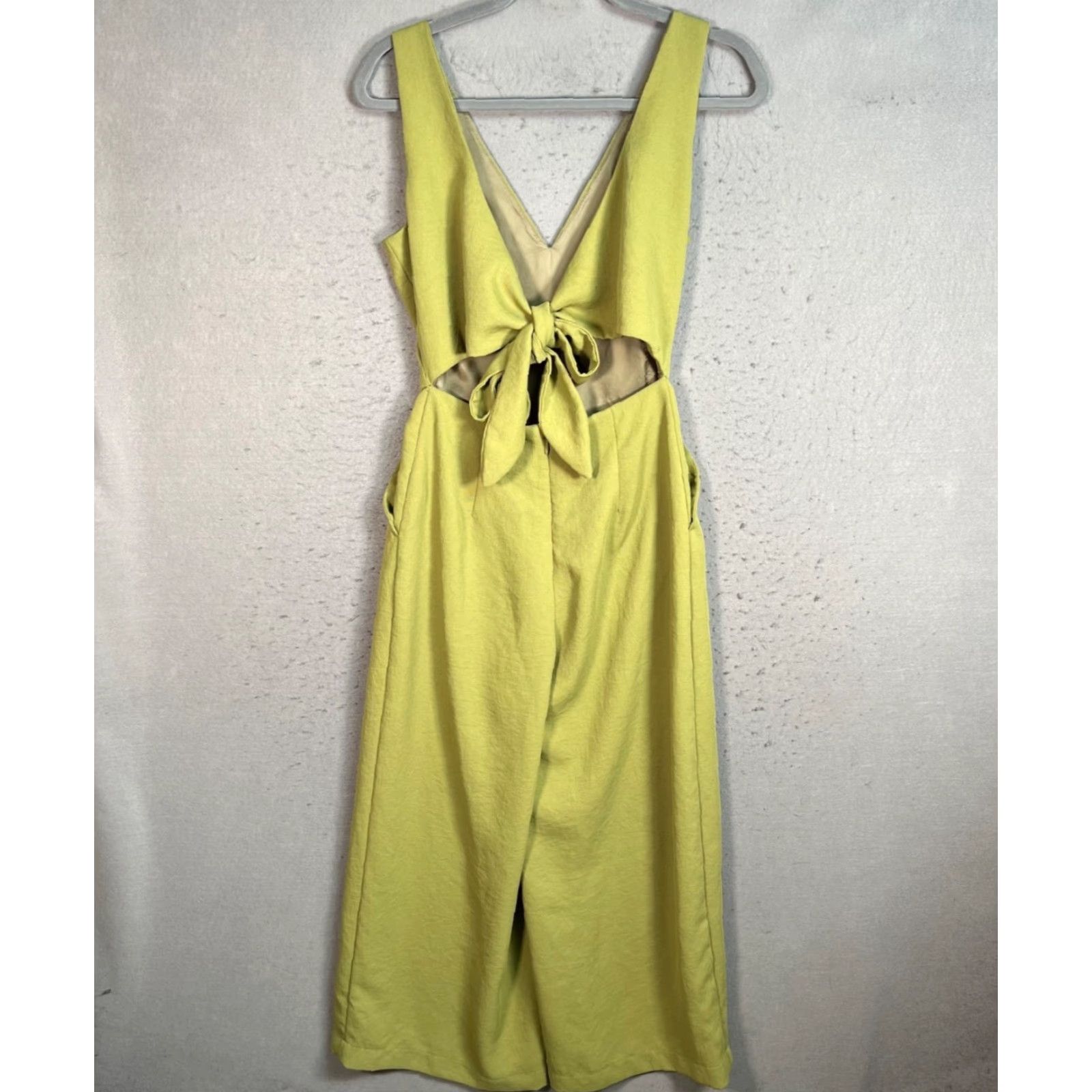 Vintage Wilfred Womens Jumpsuit - Green Sleeveless V-Neck Tie Back - Size 2 - Adult Women - Polyester - Regular - Vintage/Mustard Potential? Size 26" / US 2 / IT 38 - 2 Thumbnail