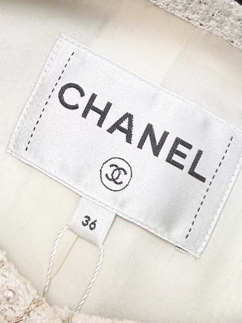 Chanel Chanel Thin flash round collar waist silver flash dress ja Size XS / US 0-2 / IT 36-38 - 5 Thumbnail