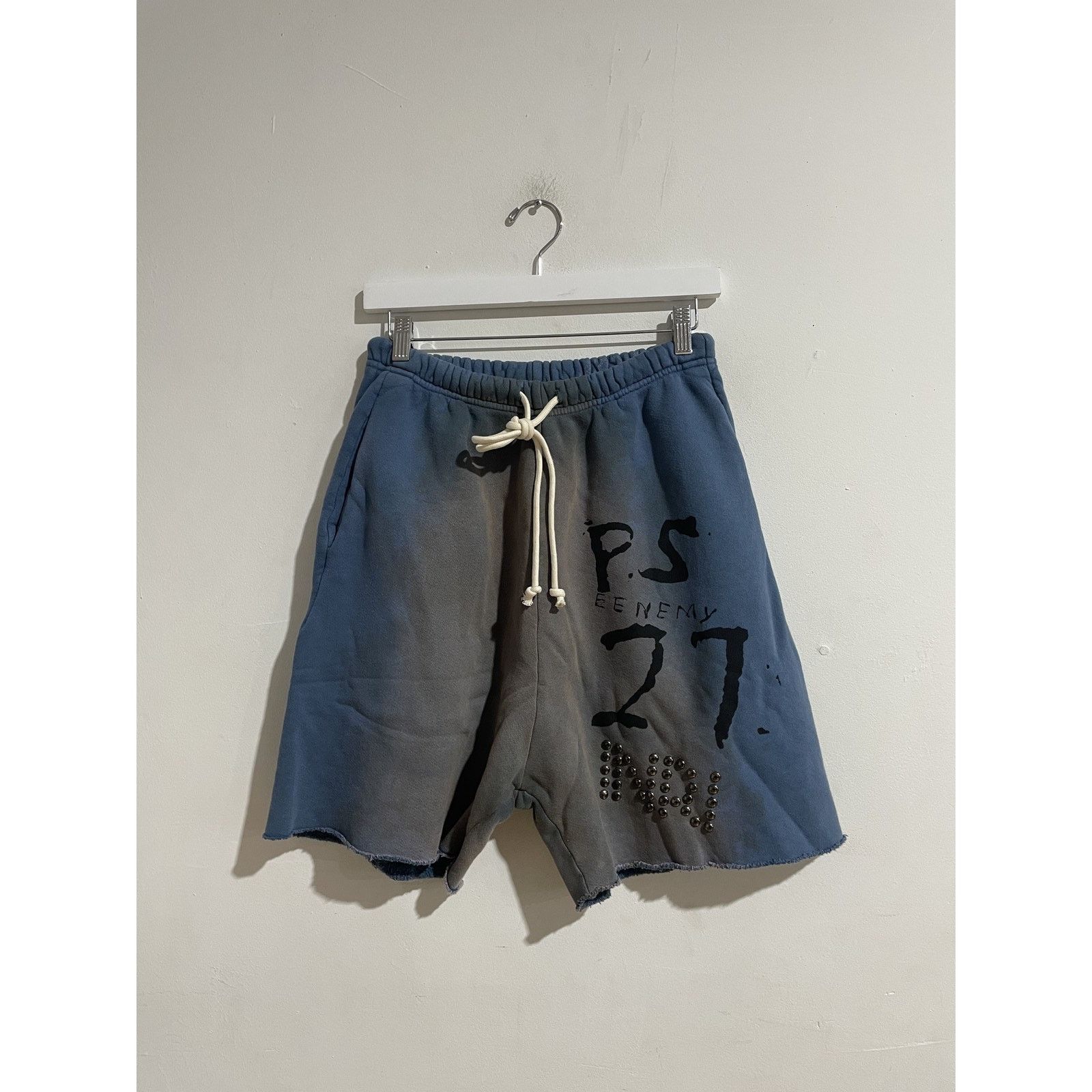 Other RIVINGTON ROI REBIS INRI ENEMY SHORT FITS S/M PREOWNED Size US 26 / EU 42 - 1 Thumbnail