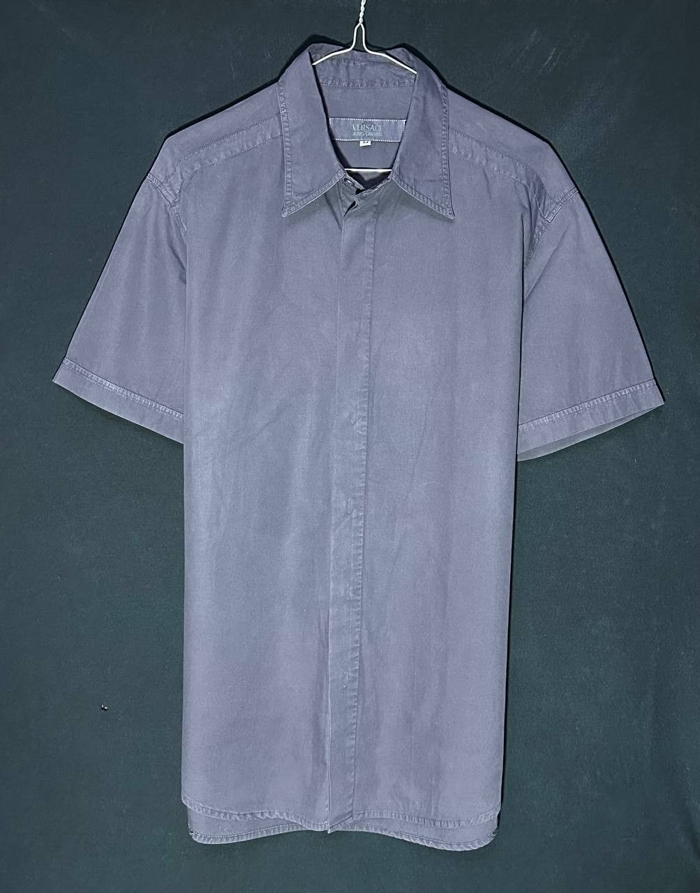 Versace × Versace Jeans Couture Versace jeans couture Classic logo Short s Shirt buttons up Size US M / EU 48-50 / 2 - 1 Thumbnail