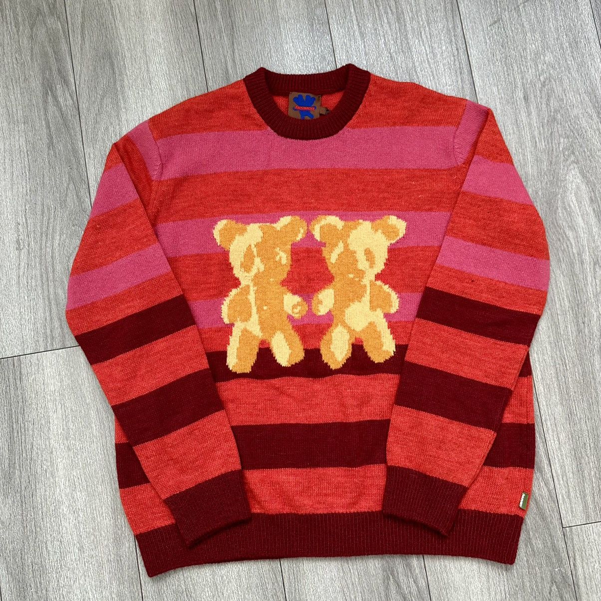 Heaven by Marc Jacobs Heaven by Marc Jacobs Gradient Teddy Sweater NWT Size S / US 4 / IT 40 - 8 Thumbnail