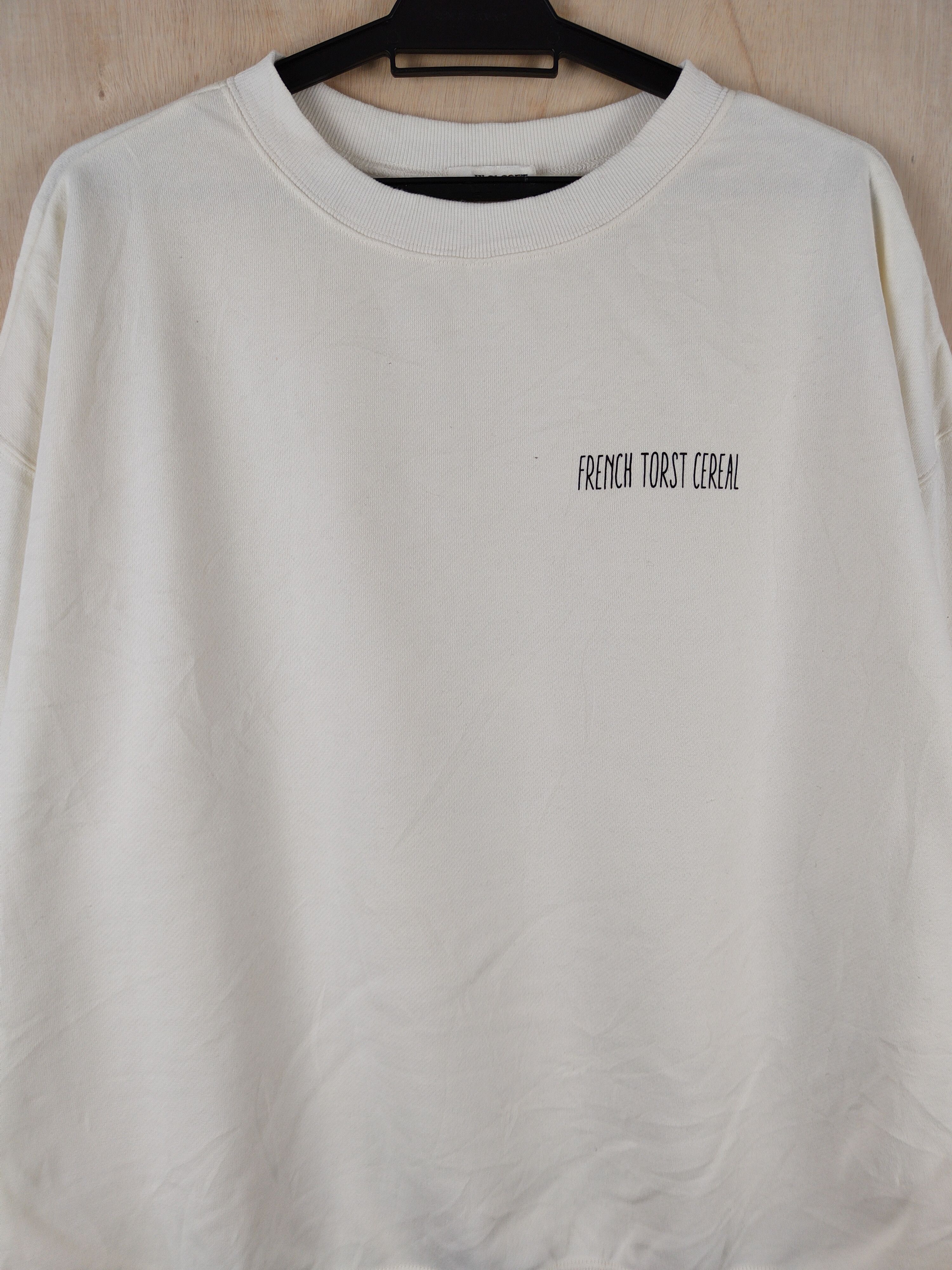 Japanese Brand × Vintage W Closet Ivory Sweatshirts #S2553 Size US XL / EU 56 / 4 - 2 Thumbnail