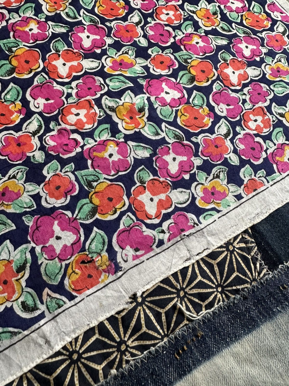 Givenchy × Vintage Vintage Givenchy Handkerchief/ Neckerchief/ Bandana Size ONE SIZE - 2 Thumbnail