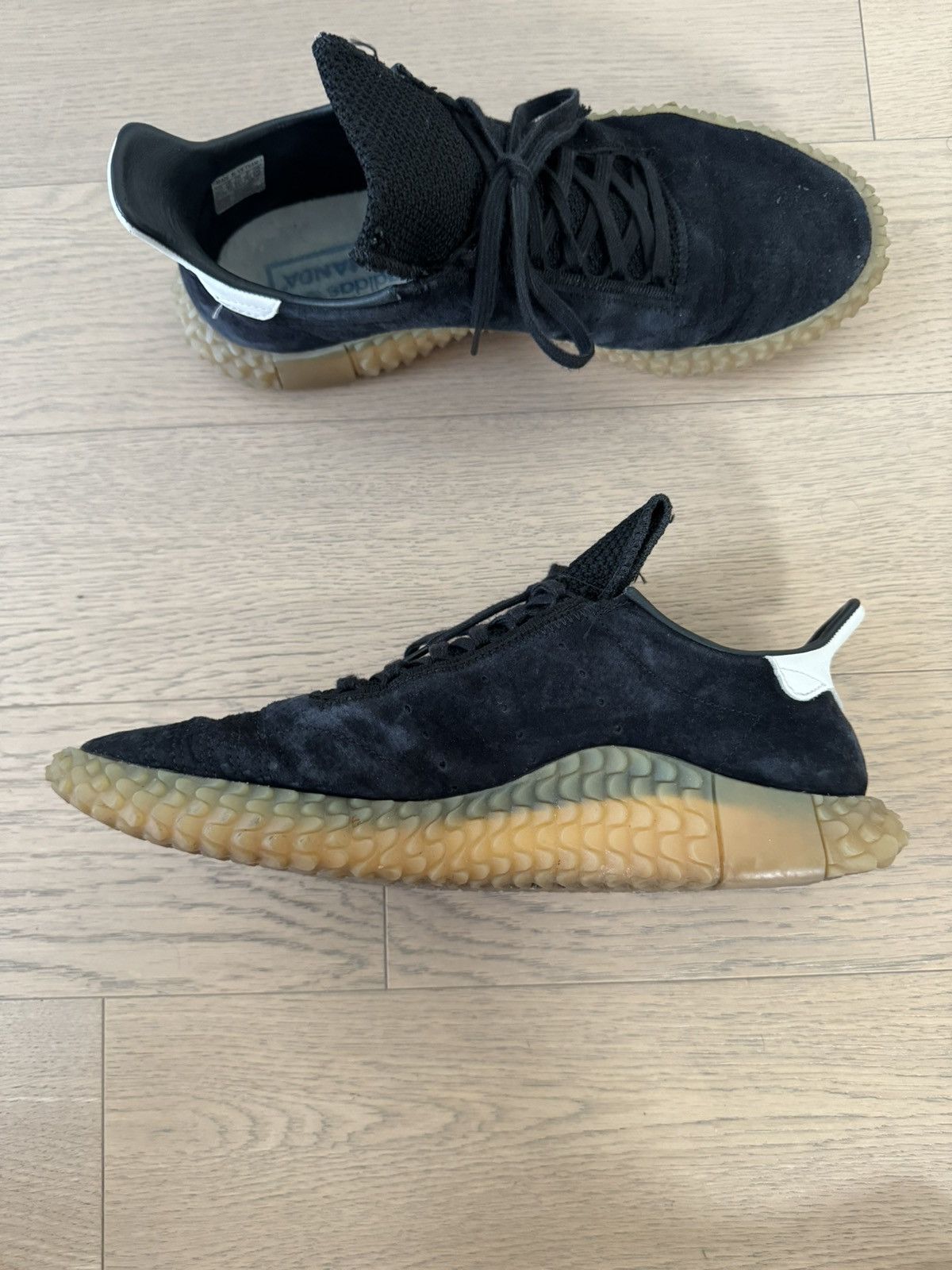 Adidas Kamanda Black and Gum Sole 10.5 Size US 10.5 / EU 43-44 - 3 Thumbnail