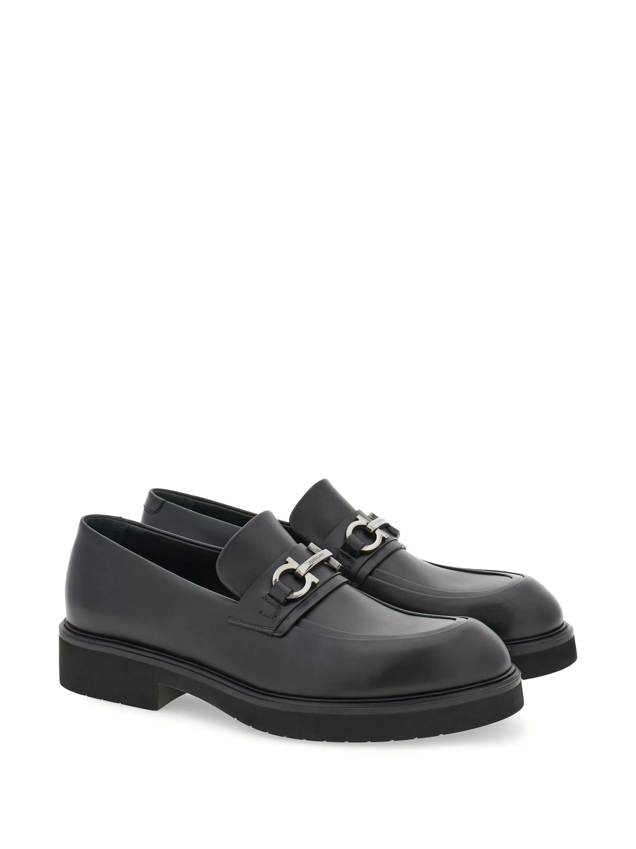 Salvatore Ferragamo o1s22i1n0225 Smooth Leather Loafers in Black Size US 7 / EU 40 - 2 Thumbnail