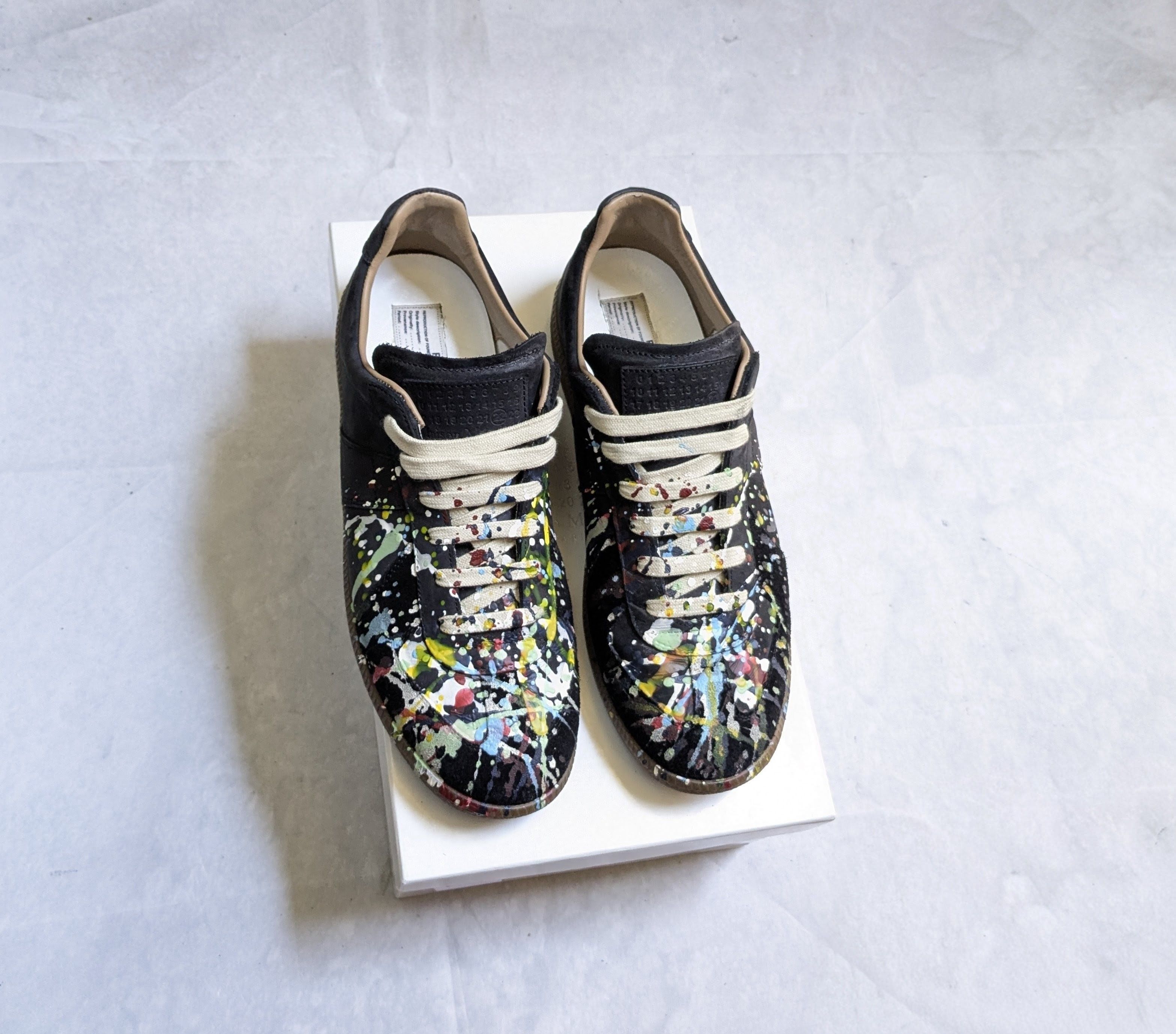 Maison Margiela Maison Margiela Replica GAT Black Paint Splatter 9 42 Low Size US 9 / EU 42 - 1 Thumbnail