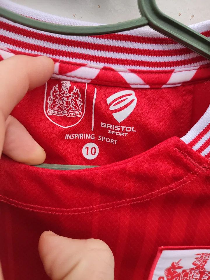 F.C. Real Bristol Bristol City fc 2016/17 FOOTBALL SHIRT SOCCER JERSEY Size US S / EU 44-46 / 1 - 4 Thumbnail