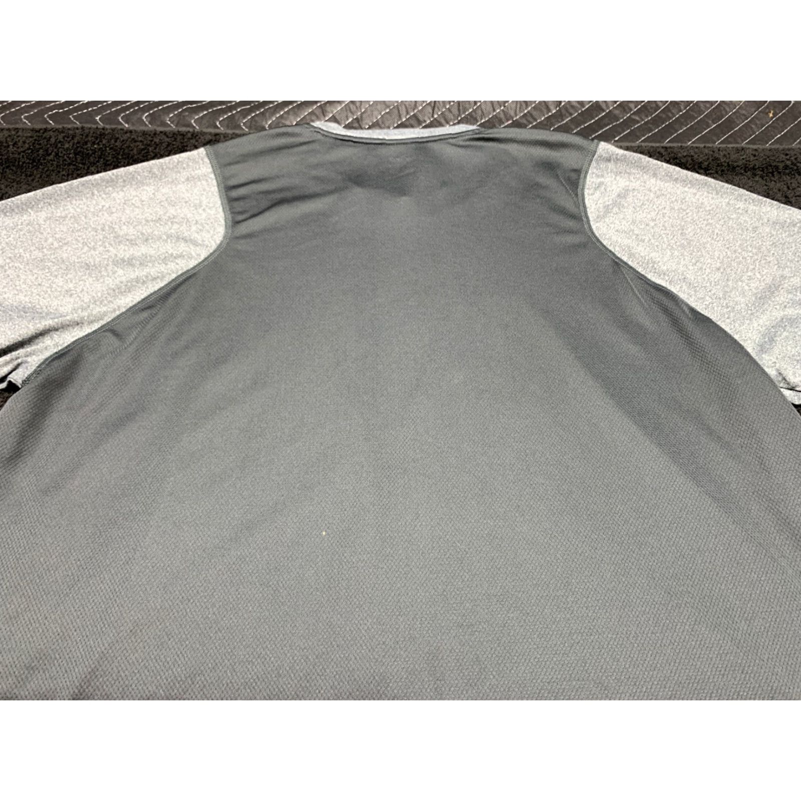Reebok VINTAGE Reebok Men's Crew Neck T-Shirt Medium Gray Sportswear Activewear Size US M / EU 48-50 / 2 - 8 Thumbnail