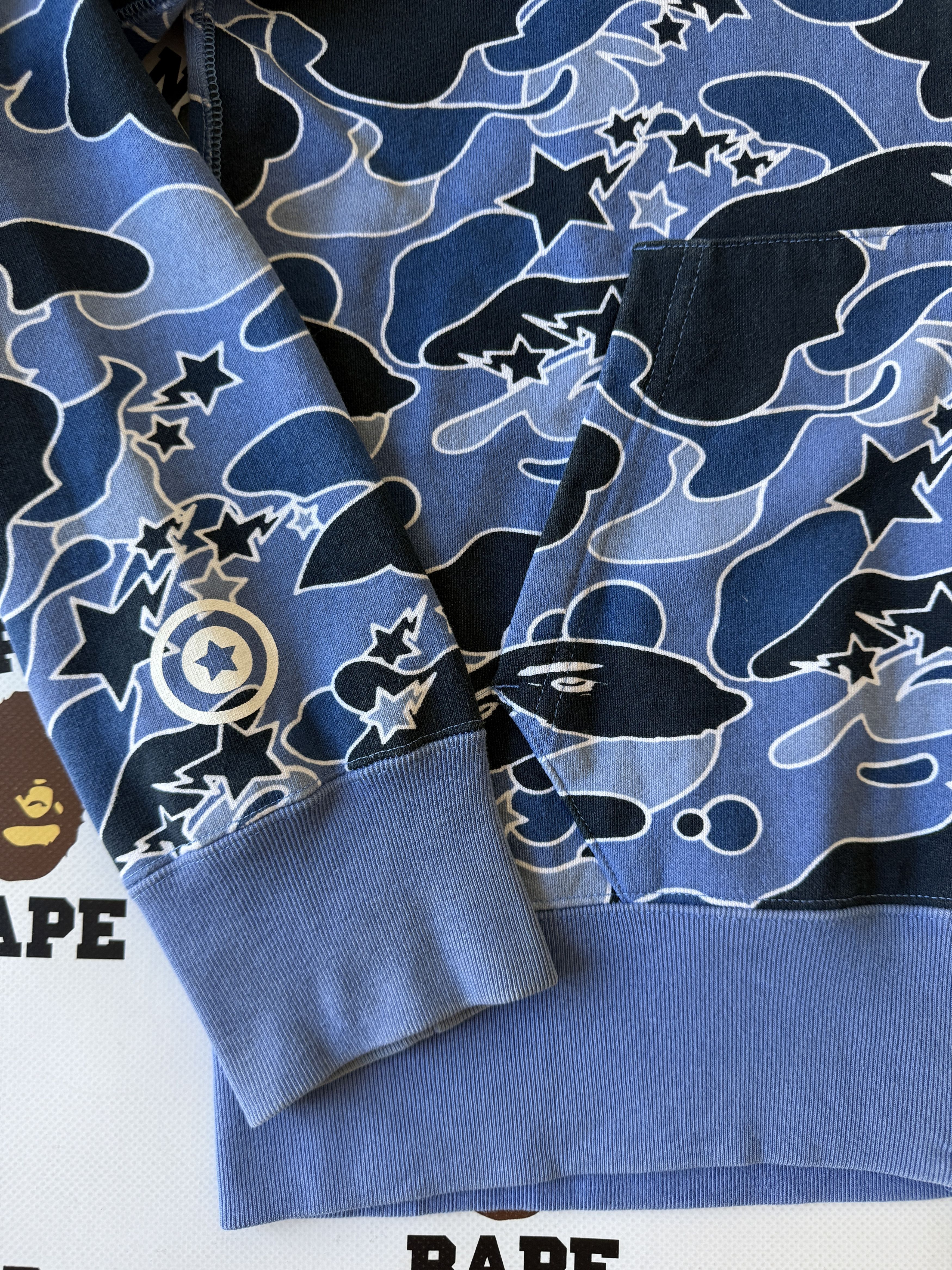 Bape BAPE STA CAMO SHARK FULL ZIP HOODIE (2017) Size US M / EU 48-50 / 2 - 10 Thumbnail