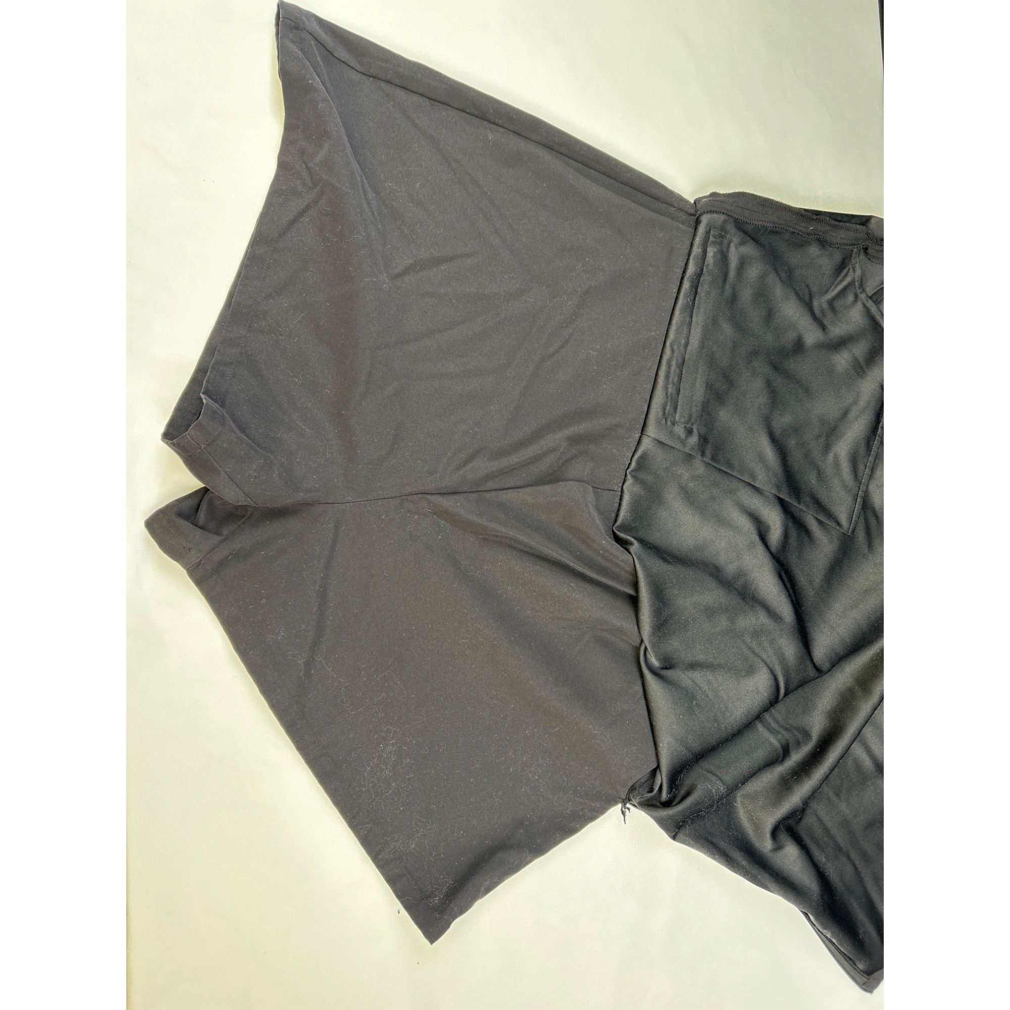 Patagonia Patagonia womens black skort with side zippers size 12 SKU 6 Size 34" / US 12 / IT 48 - 8 Thumbnail