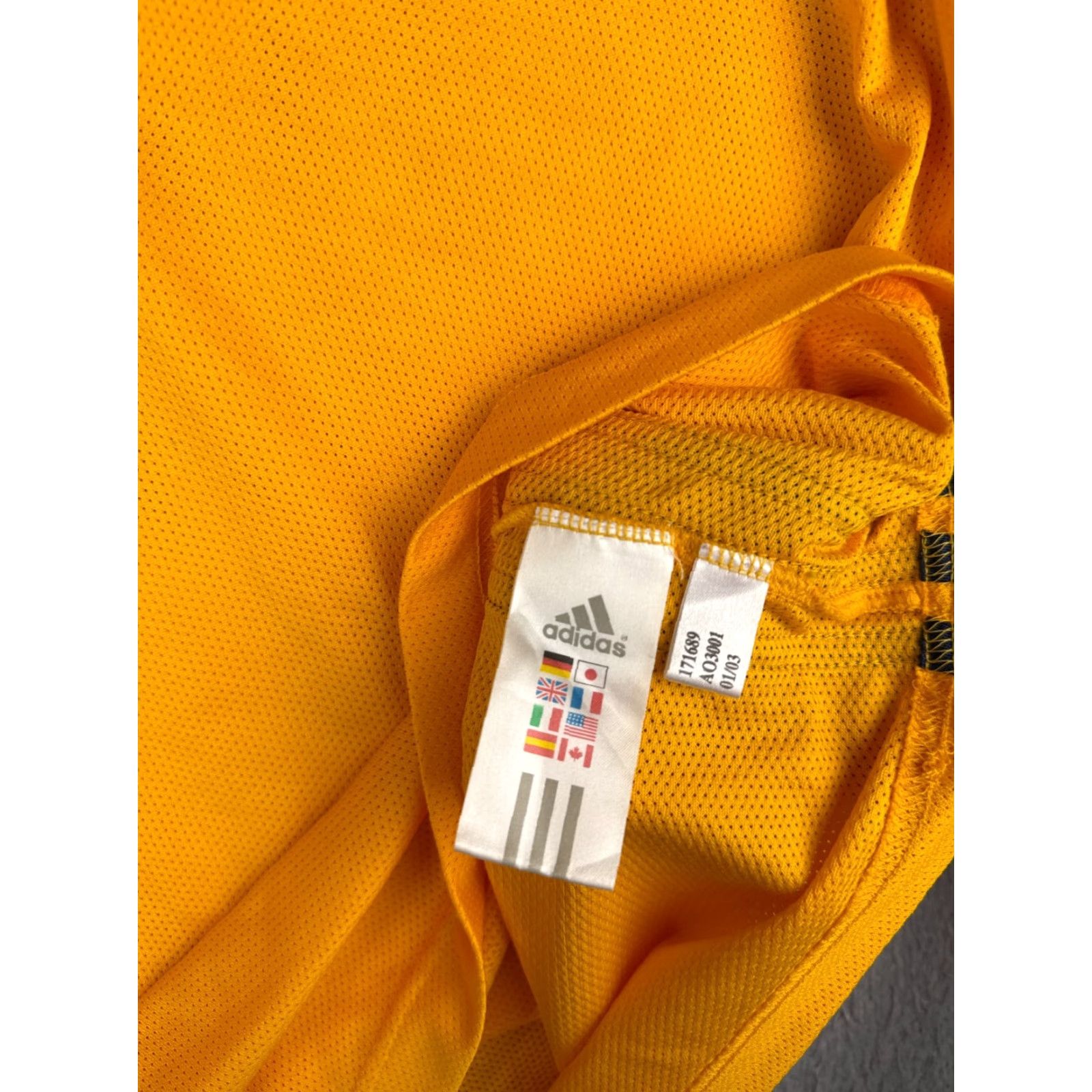 Adidas VINTAGE Adidas Soccer Jersey Adult XL Yellow Logo Tank Jersey Men Soccer Training Size US XL / EU 56 / 4 - 7 Thumbnail