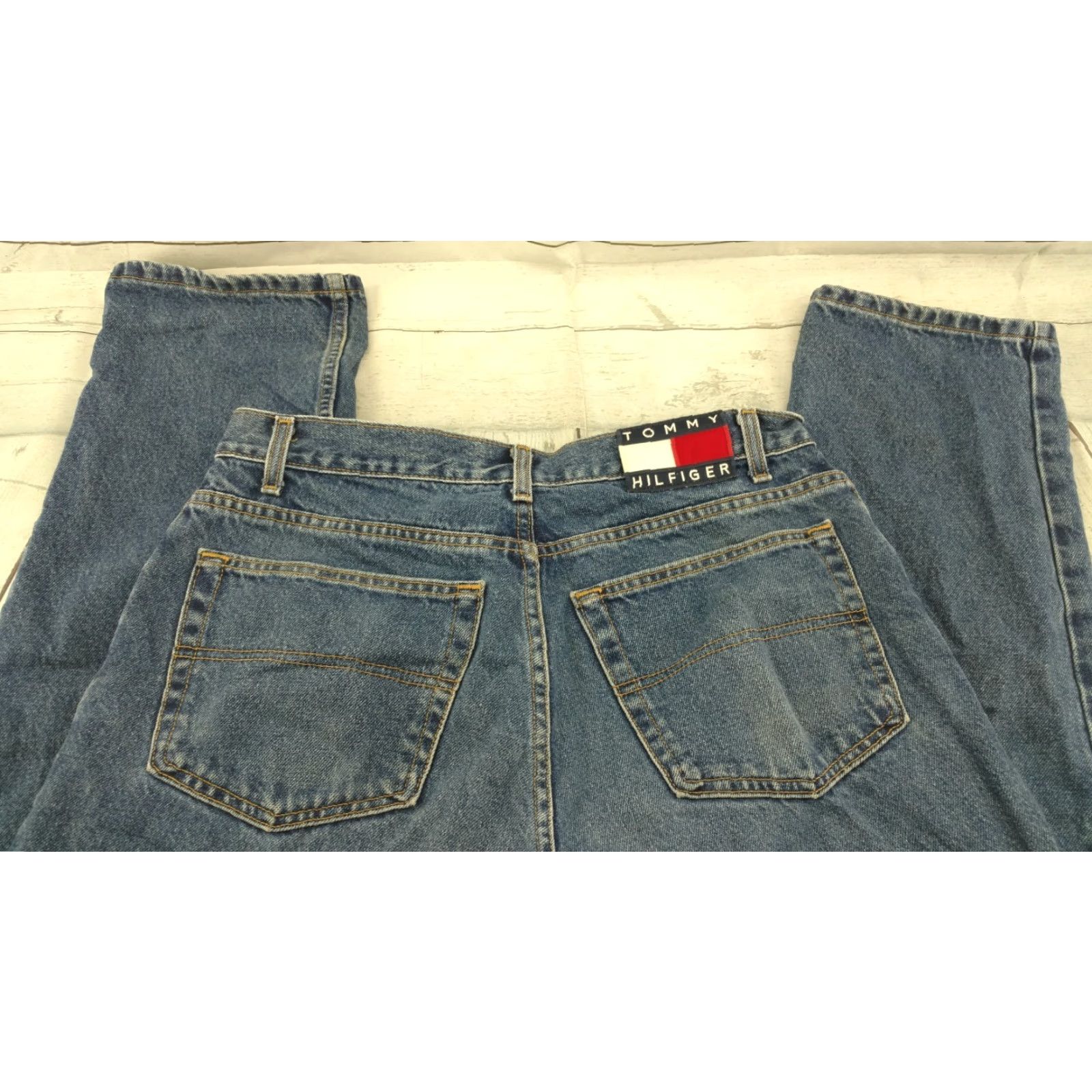 Tommy Hilfiger VTG Tommy Hilfiger Jeans 90s Street Style Mens 34 Jeans Blue 90s Womens Mens Boys Girls Size US 34 / EU 50 - 4 Thumbnail