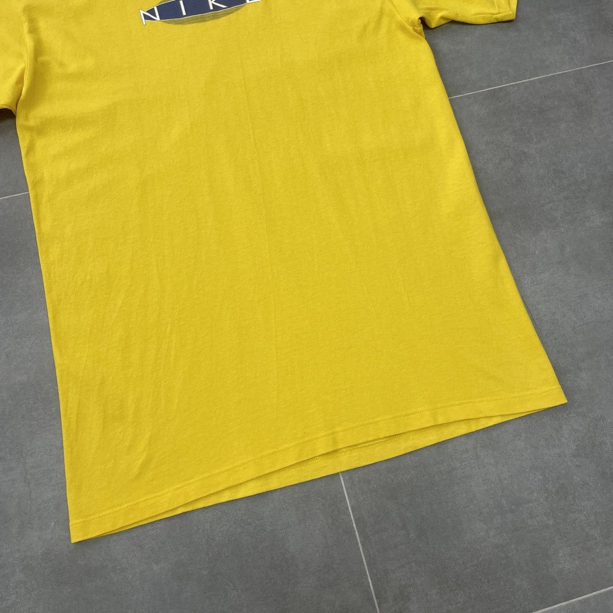Nike × Vintage Vintage Nike T-Shirt Size M Size US M / EU 48-50 / 2 - 4 Thumbnail