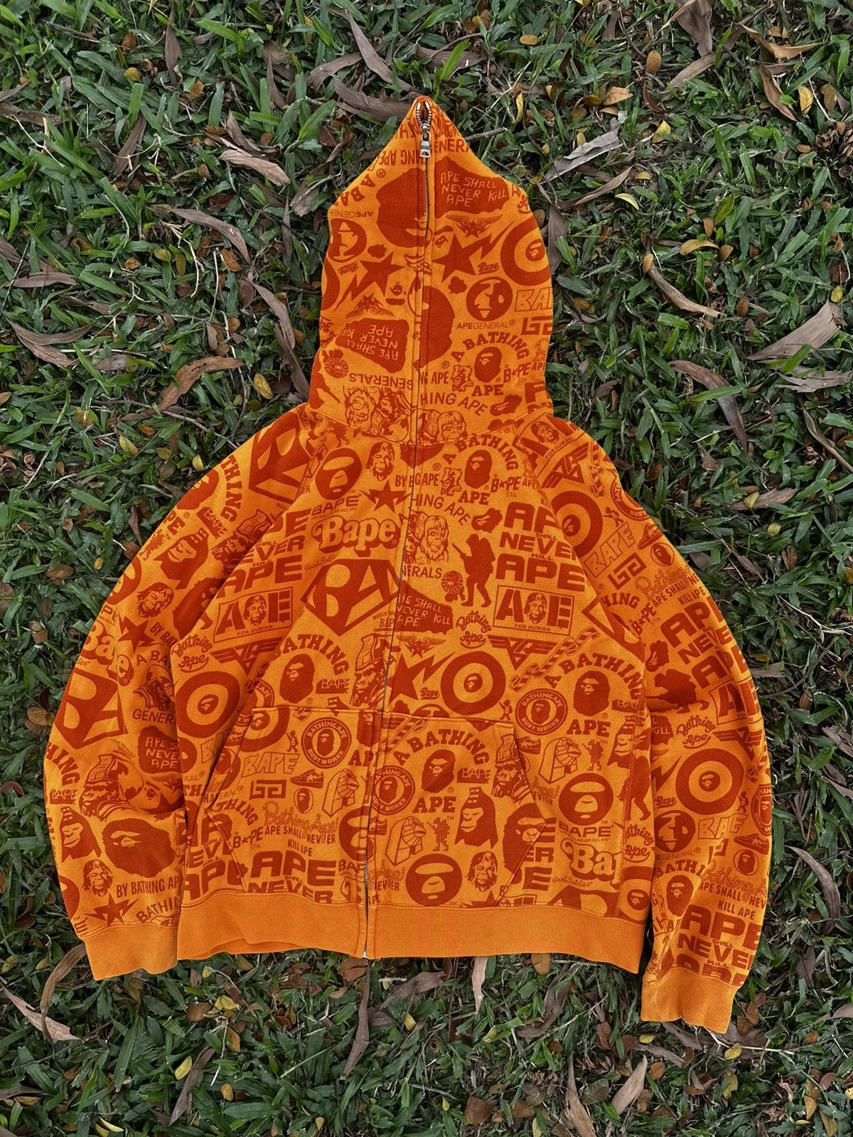 Bape A Bathing Ape BAPE All Logo Full Zip Hoodie NIGO Era Size US S / EU 44-46 / 1 - 11 Thumbnail