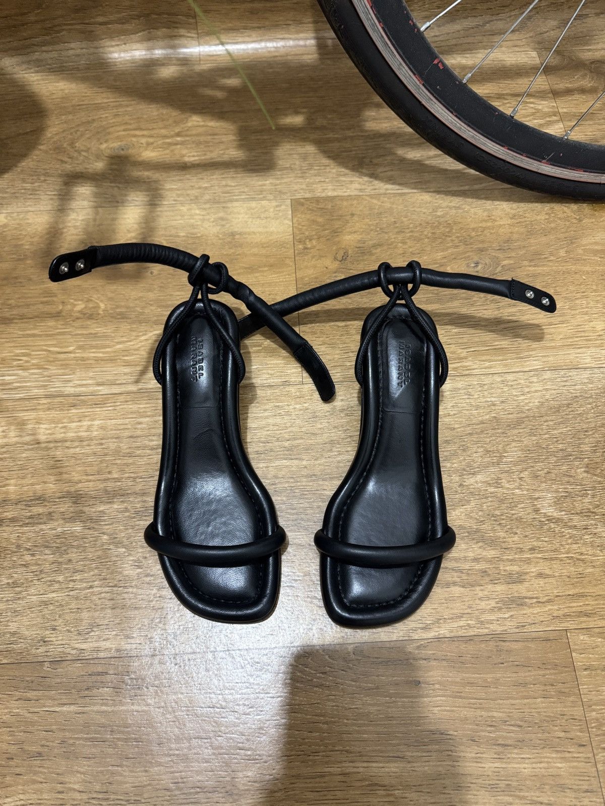 Isabel Marant VINTAGE ISABEL MARANT BLACK LEATHER HEELS Size US 6.5 / IT 36.5 - 2 Thumbnail