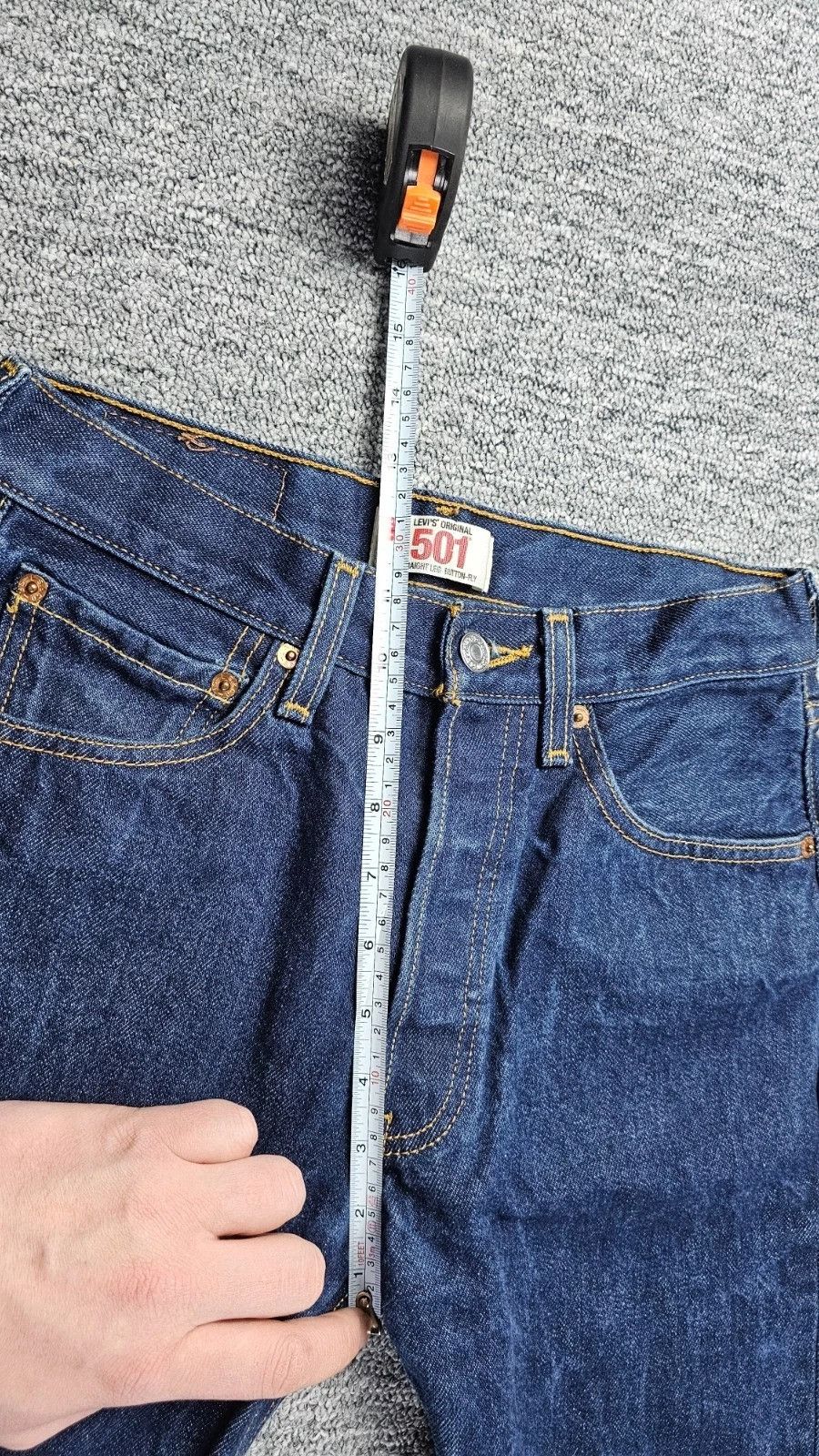 Levi's Levi's 501 Original Fit Dark Wash Jeans W28 L32 Button Fly Size US 28 / EU 44 - 9 Thumbnail