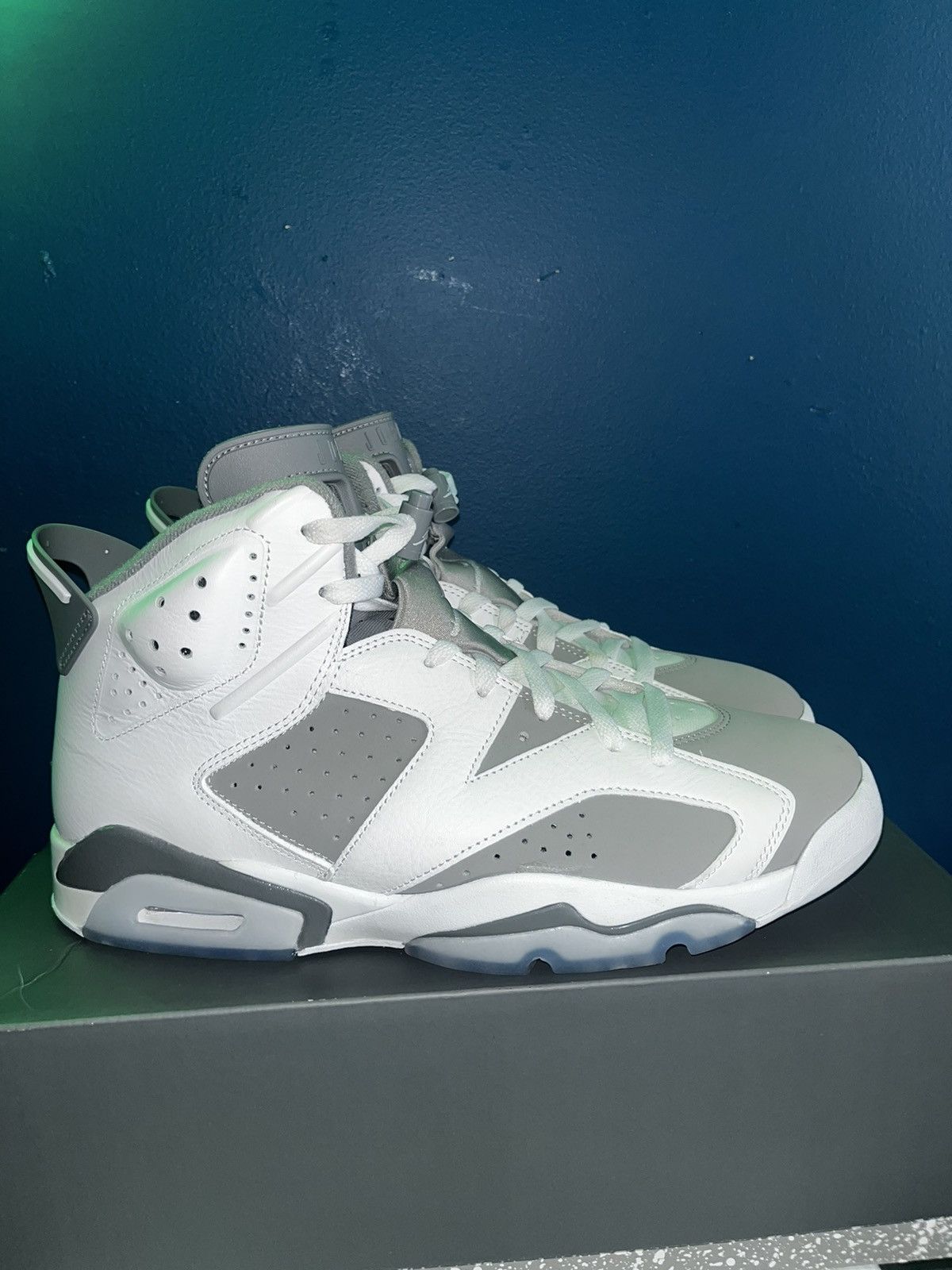 Jordan Brand Jordan 6 Cool Greys Size US 12 / EU 45 - 3 Thumbnail