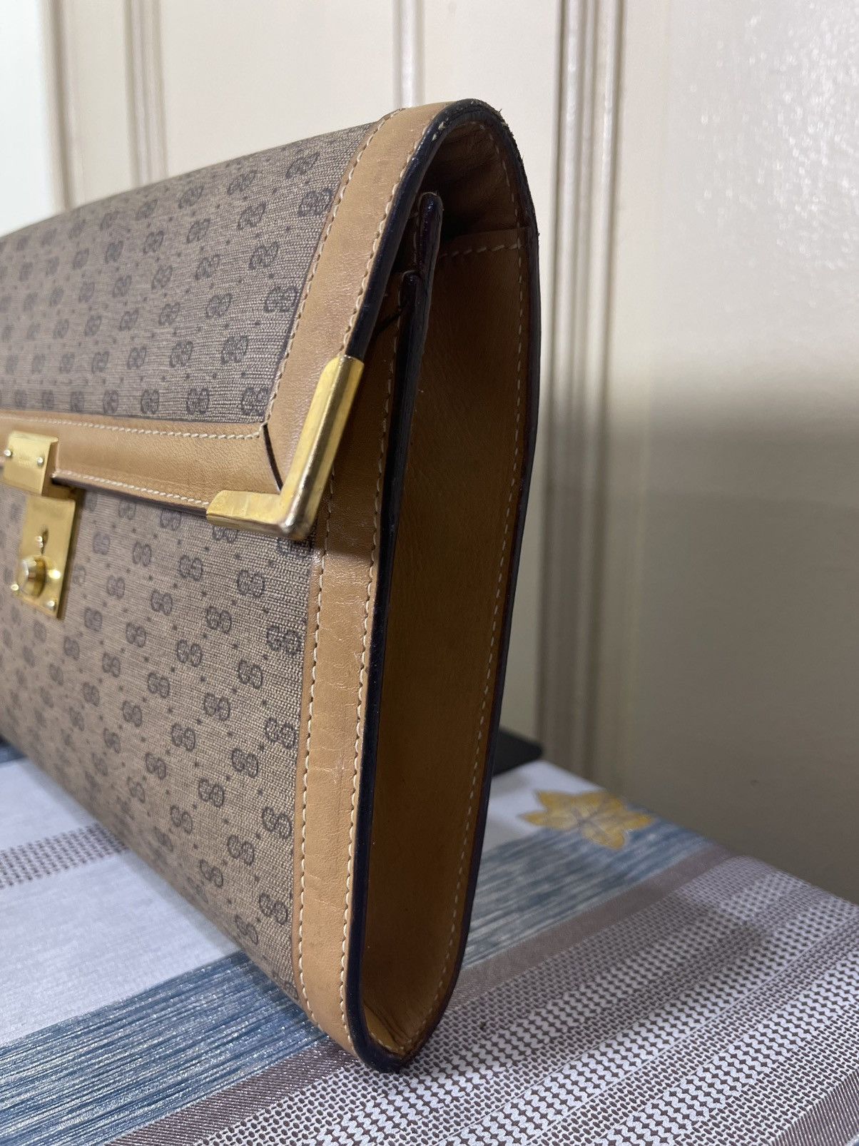 Gucci Vintage Gucci Micro GG canvas and leather clutch bag Size ONE SIZE - 3 Thumbnail