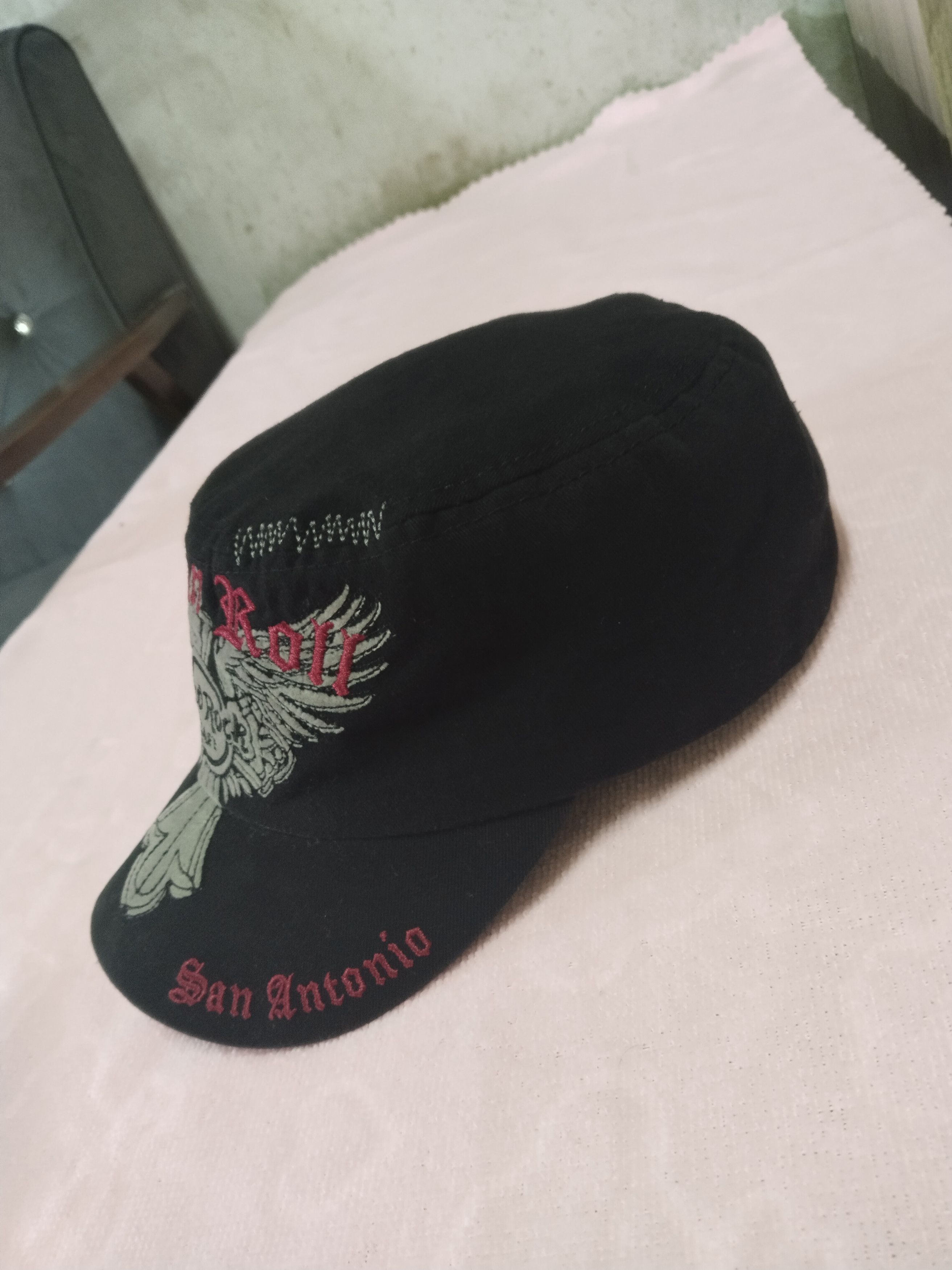 Hard Rock Cafe RARE CADET MILITARY HARD ROCK CAFE ROCK N ROLL HAT Size ONE SIZE - 3 Thumbnail