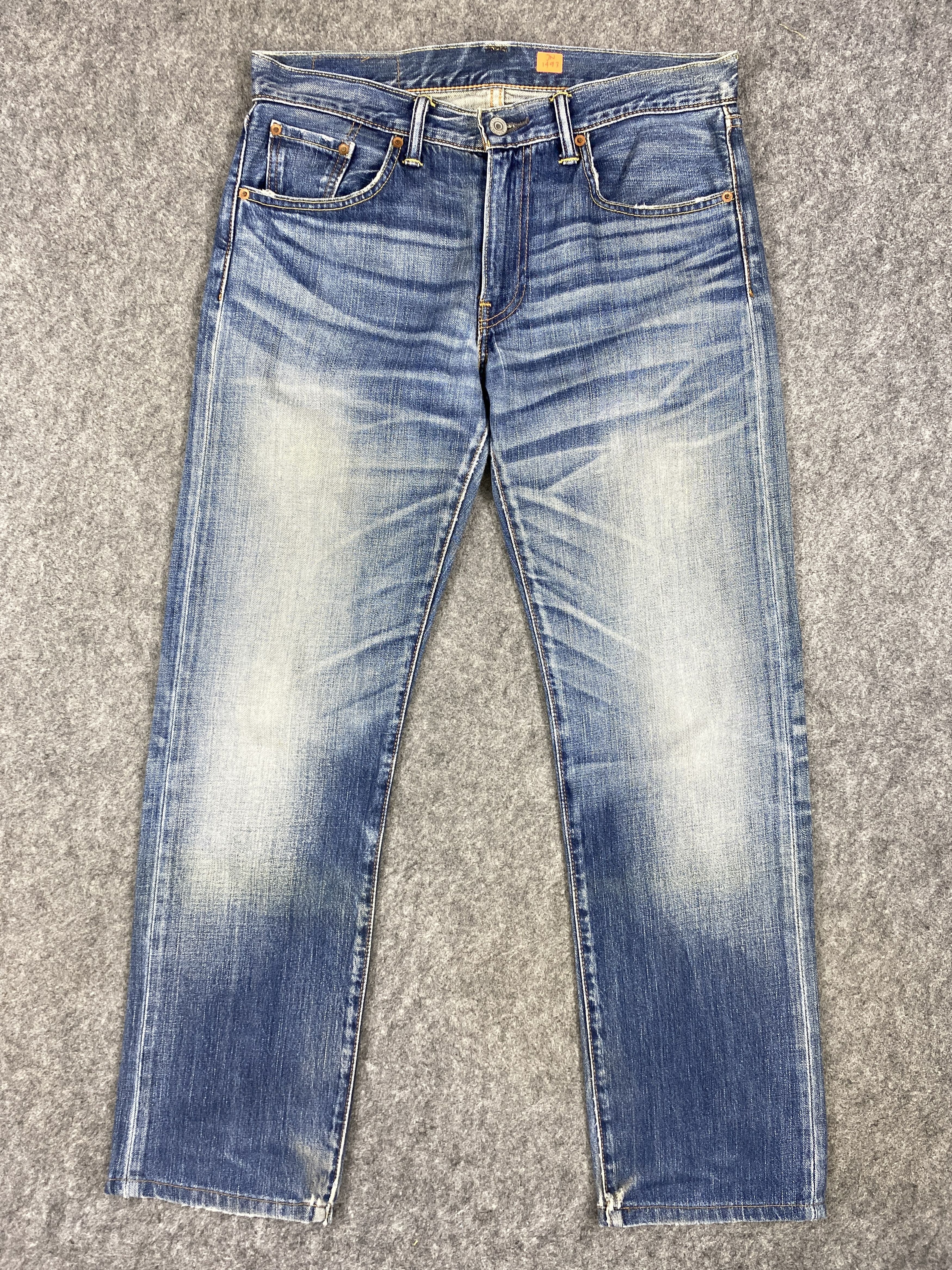 Levi's Distressed Blue Levi's 502 Jeans 33x30 Denim JN1493 Size US 33 - 1 Thumbnail