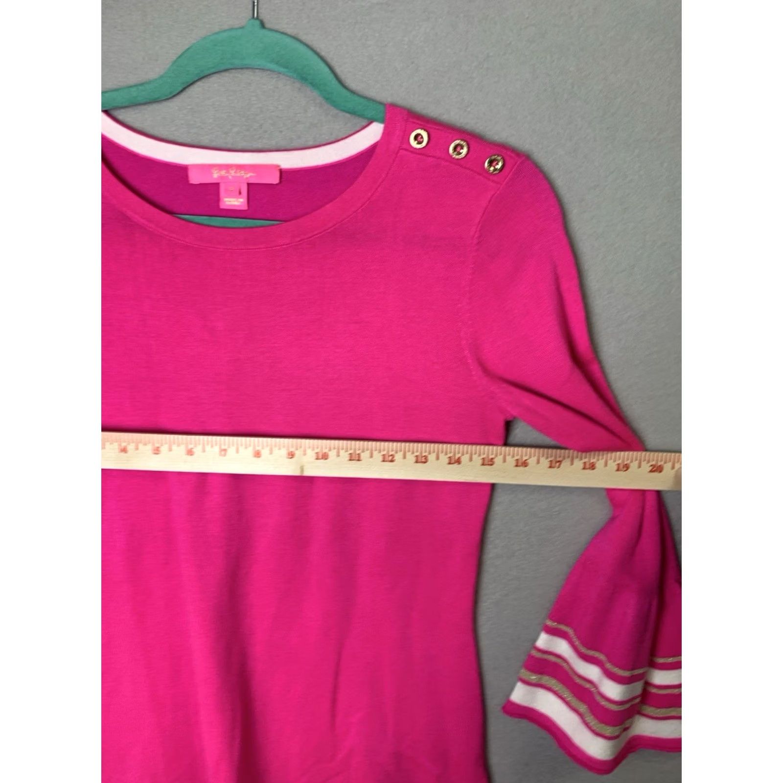Lilly Pulitzer Lilly Pulitzer Sweater Women's Size S Pink Crew Neck Gold Buttons Striped Cuffs Bohemian Preppy Size S / US 4 / IT 40 - 5 Thumbnail