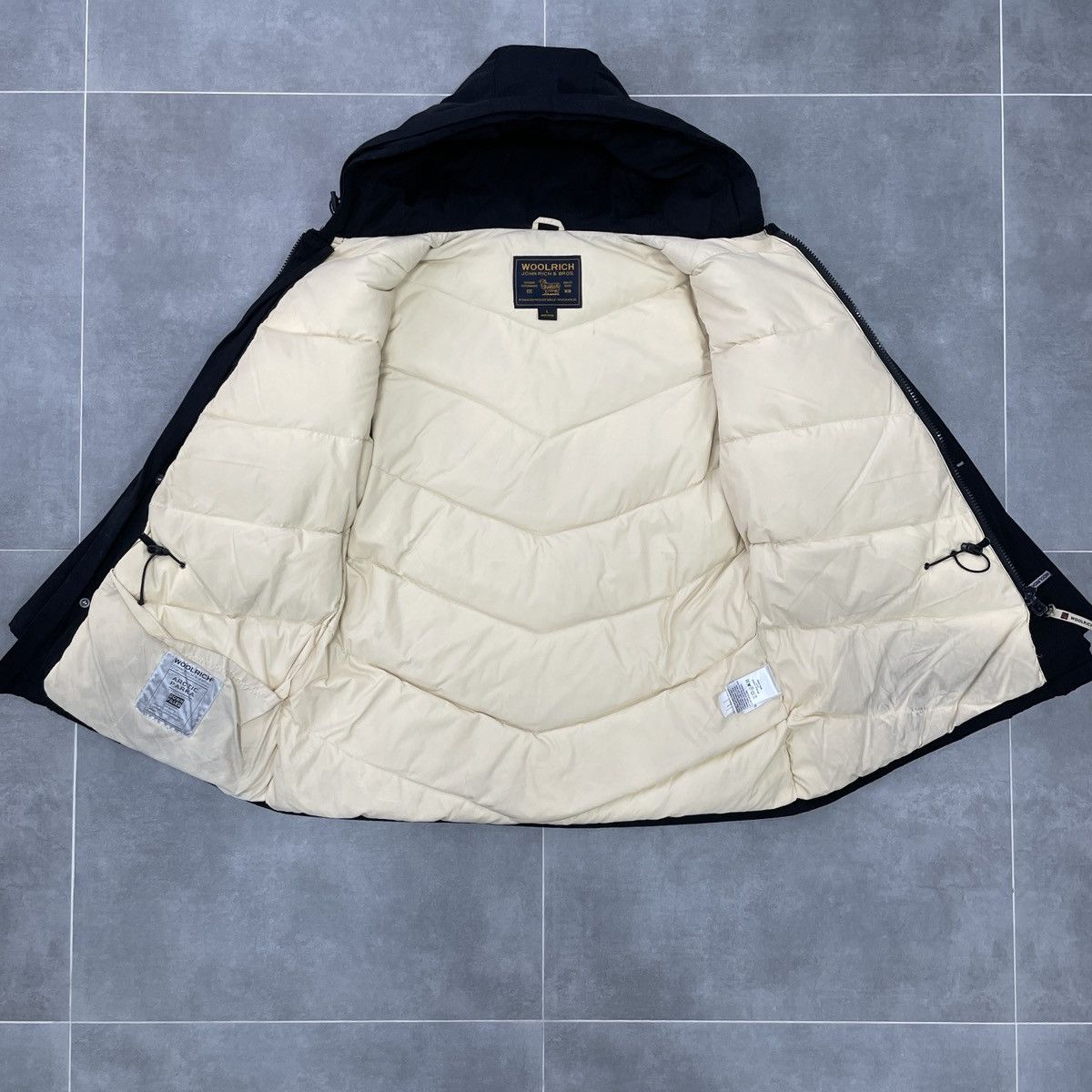 Woolrich Woolen Mills Woolrich Arctic Parka Women Puffer Down Parka Jacket Size L Size L / US 10 / IT 46 - 14 Thumbnail