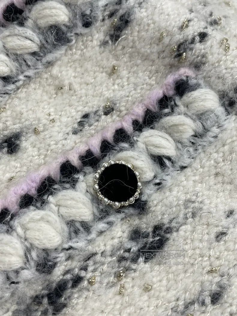 Chanel Chanel Castle Series Cashmere Knitted Skirt Size 24" / US 00 / IT 34 - 3 Thumbnail