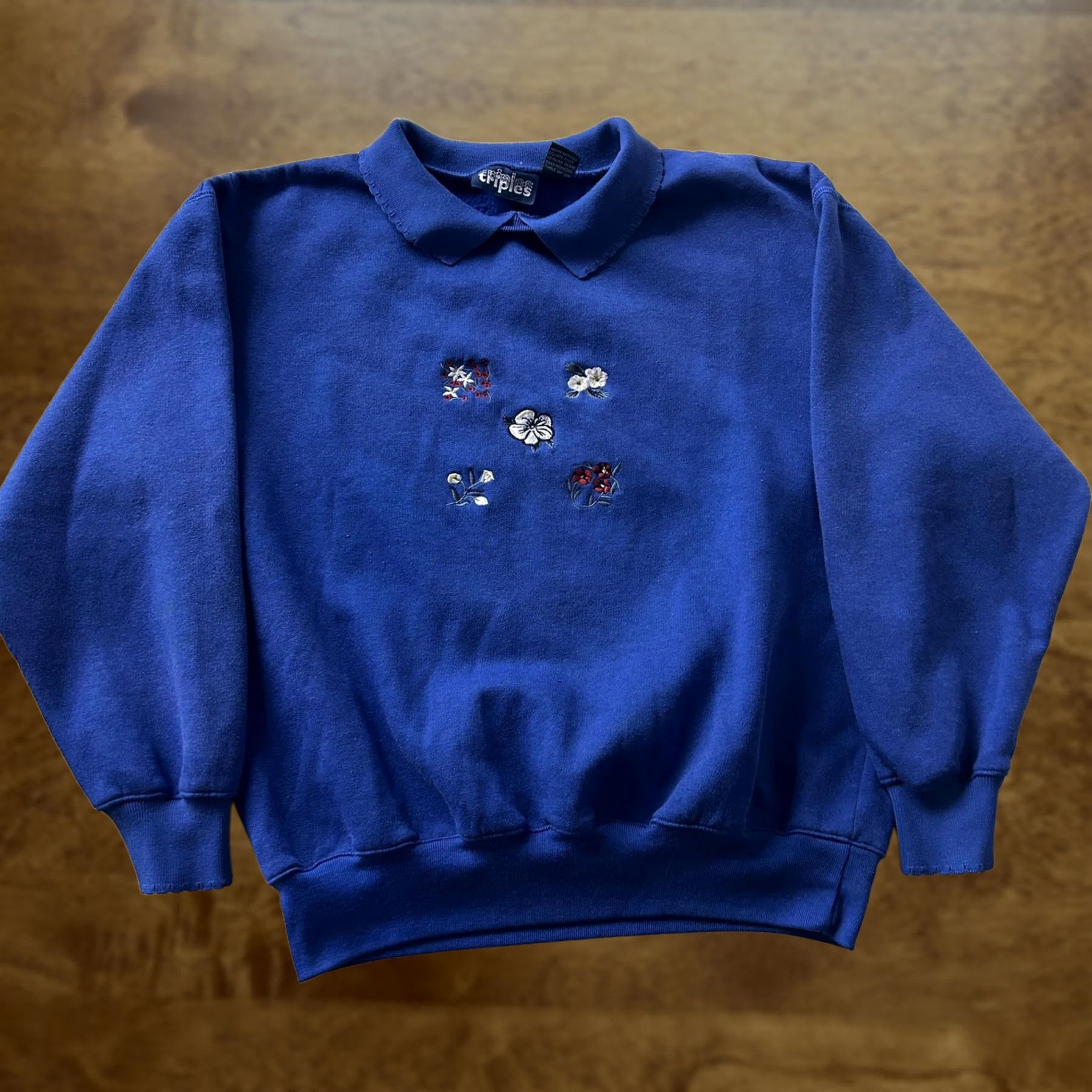Vintage VINTAGE Triples Sweater Womens Medium Blue Collared Embroidered Floral Fleece Welcome to Cottagecore - Size M / US 6-8 / IT 42-44 - 1 Thumbnail