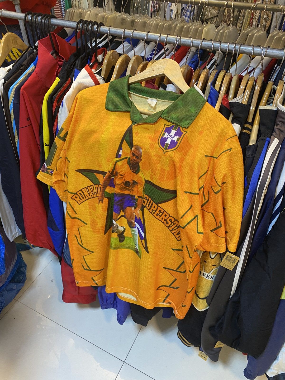 Other Vintage R9 Brazil Jersey Size US L / EU 52-54 / 3 - 1 Thumbnail