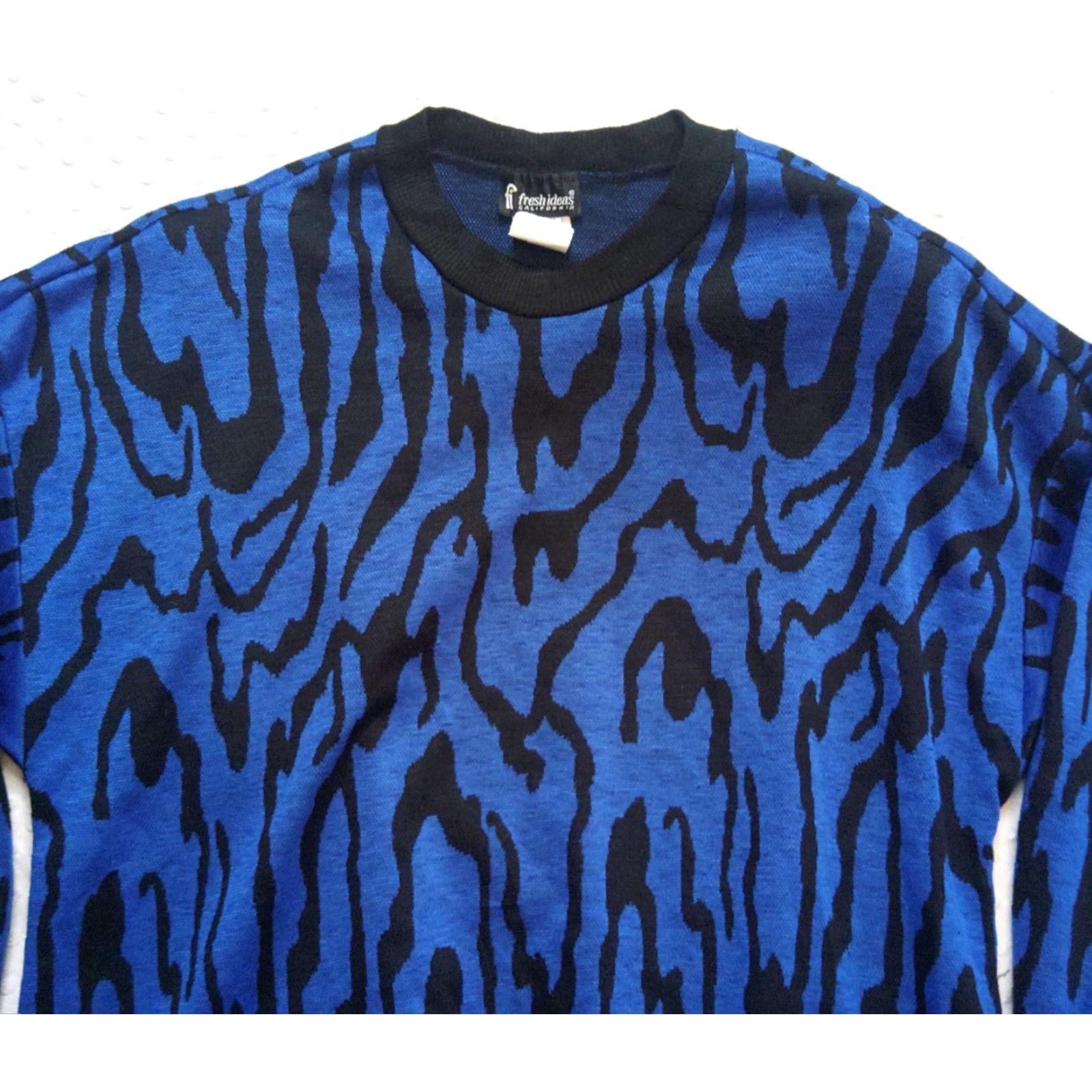 Vintage VINTAGE Tiger Stripe Acrylic Sweater Blue Black Size 18 Made In USA Fresh Ideas 1980s Glam Rock Men’s Mens Size XXL / US 16-18 / IT 52-54 - 4 Thumbnail