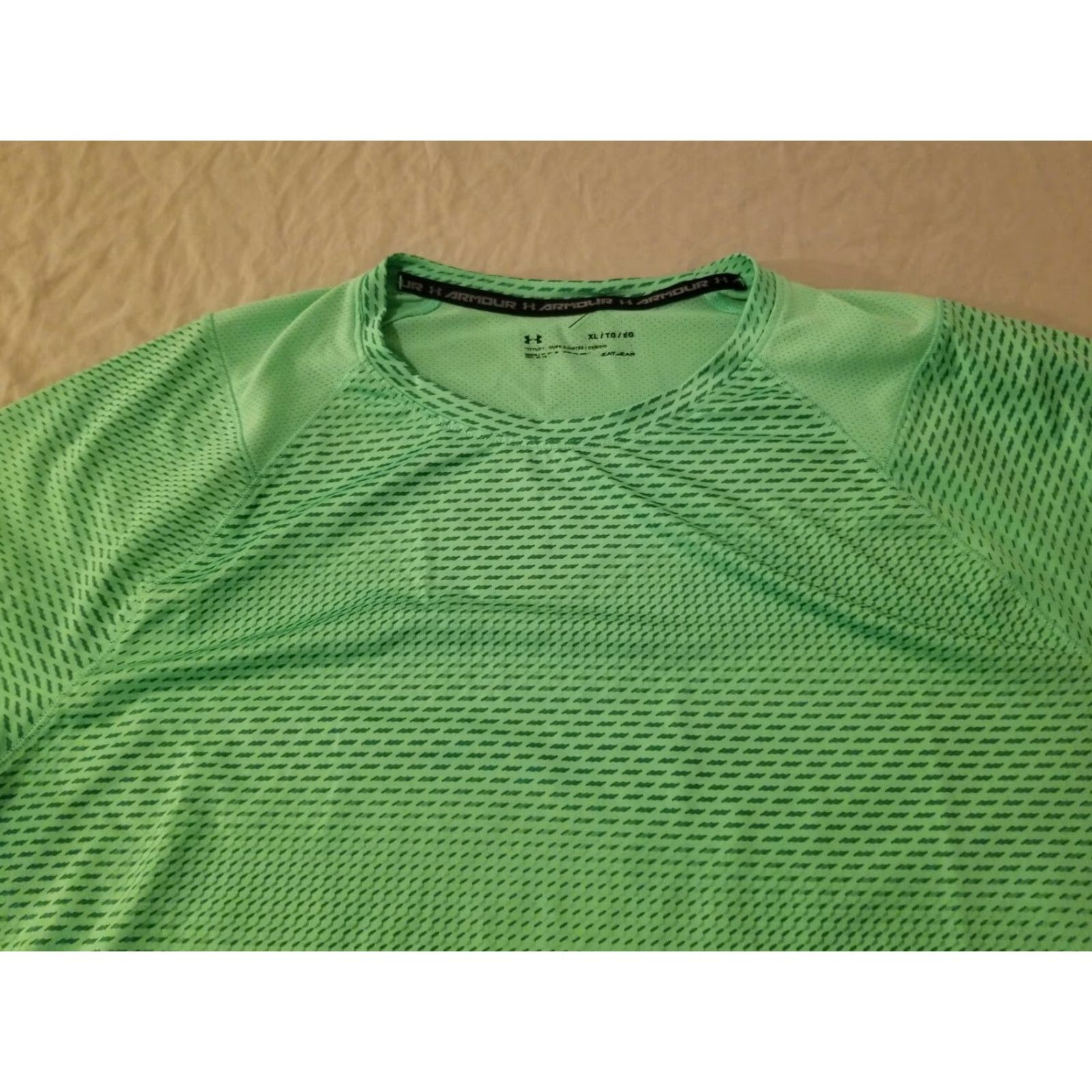 Under Armour Under Armour Shirt XL Green Athletic T-Shirt Men Size US XL / EU 56 / 4 - 3 Thumbnail