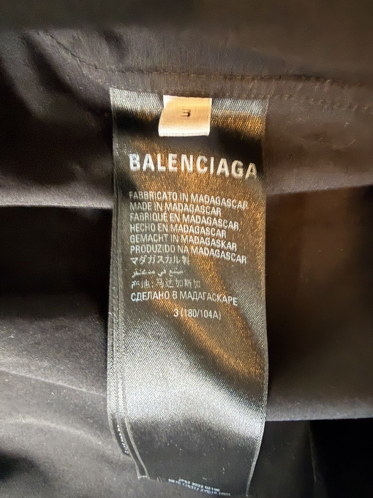 Balenciaga Balenciaga Back Logo Button-Down Shirt — size 3 — Oversized Size US L / EU 52-54 / 3 - 5 Thumbnail