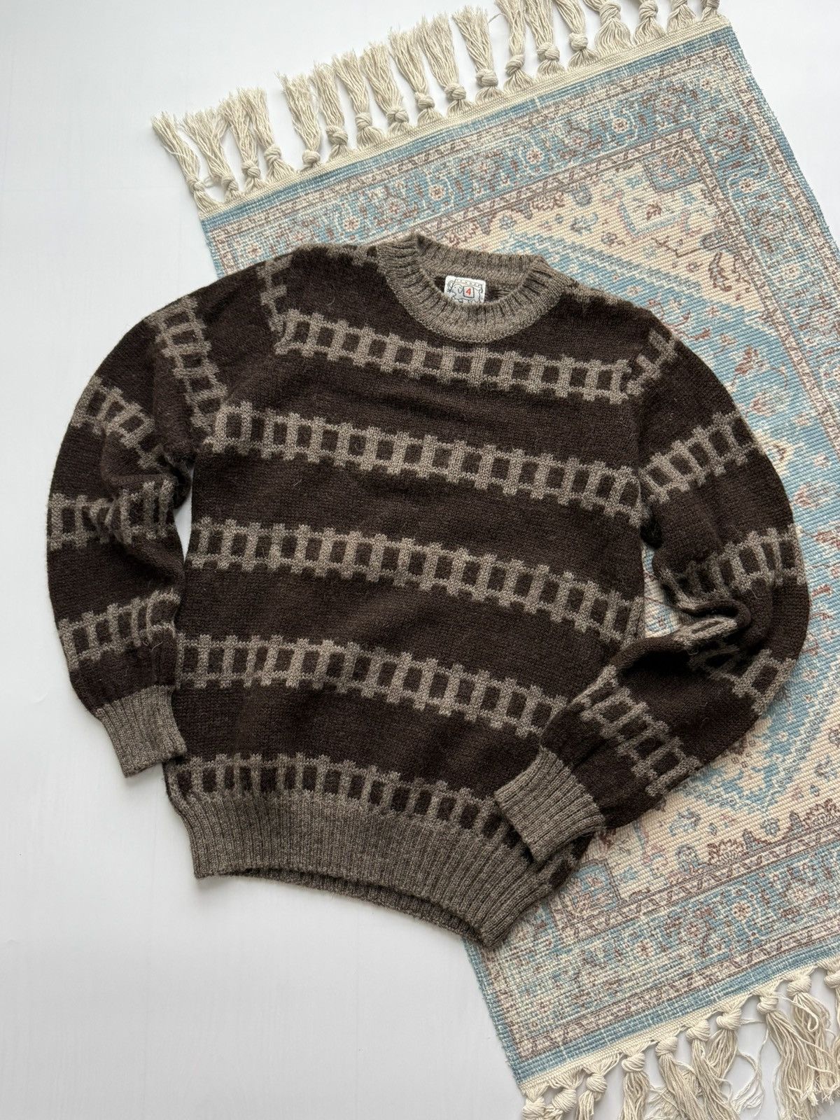 Tender Co. Rare Tender Co. Locomotive Pure Wool Scotland Sweater Sz M Size US M / EU 48-50 / 2 - 12 Thumbnail