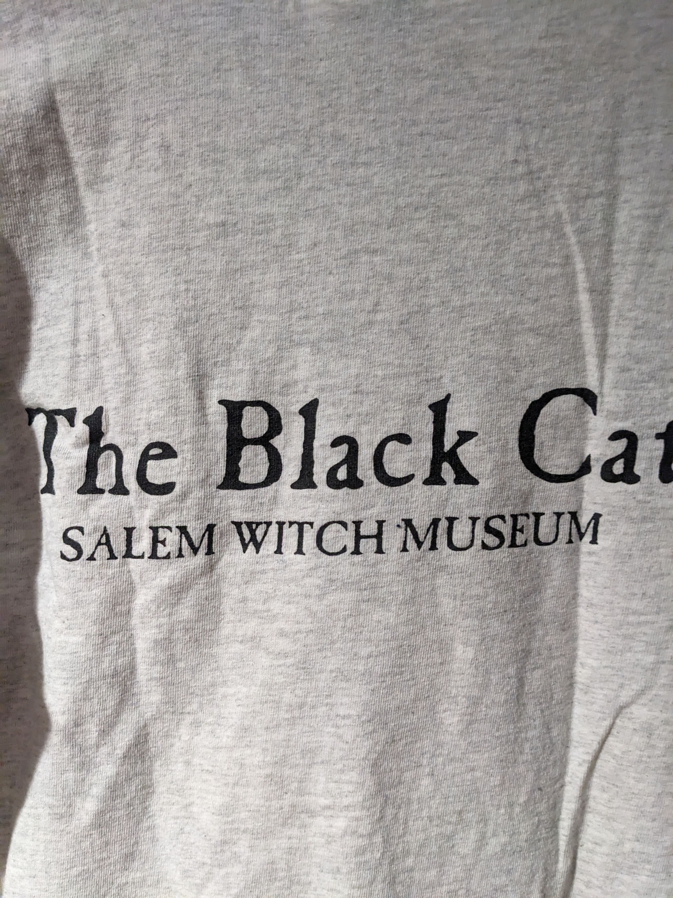 Vintage Vintage Y2K The Black Car Salem Witch Museum T-Shirt Size US S / EU 44-46 / 1 - 6 Thumbnail