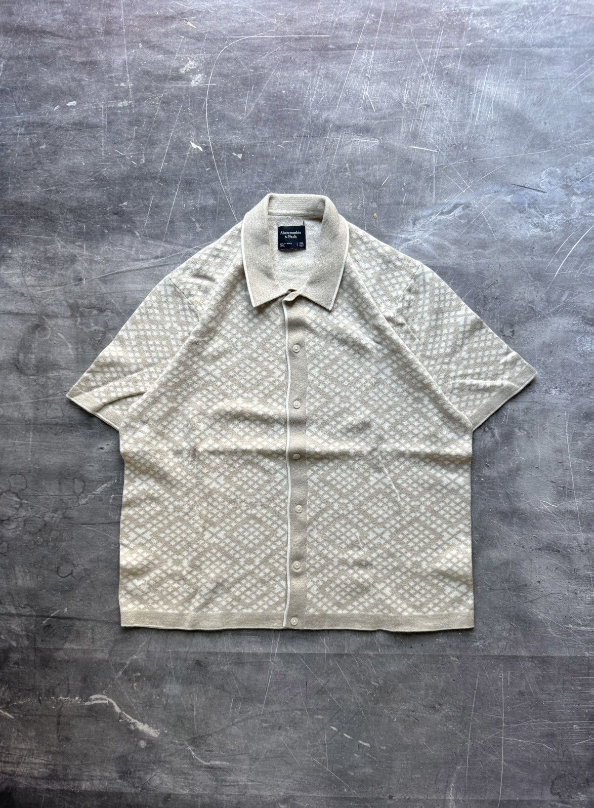 Abercrombie & Fitch Abercrombie and Fitch Knit Buttondown (XXL) Size US XXL / EU 58 / 5 - 1 Thumbnail