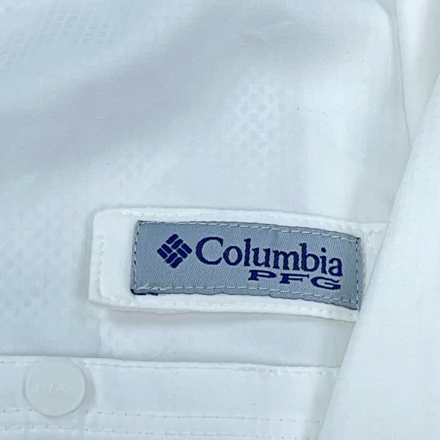 Vintage Columbia PFG Shirt Men XL White Button-Up Performance Fish Gear Vented Outdoor Seasonal UV Pockets Logo Omni-Shade Old-Season? Size US XL / EU 56 / 4 - 5 Thumbnail