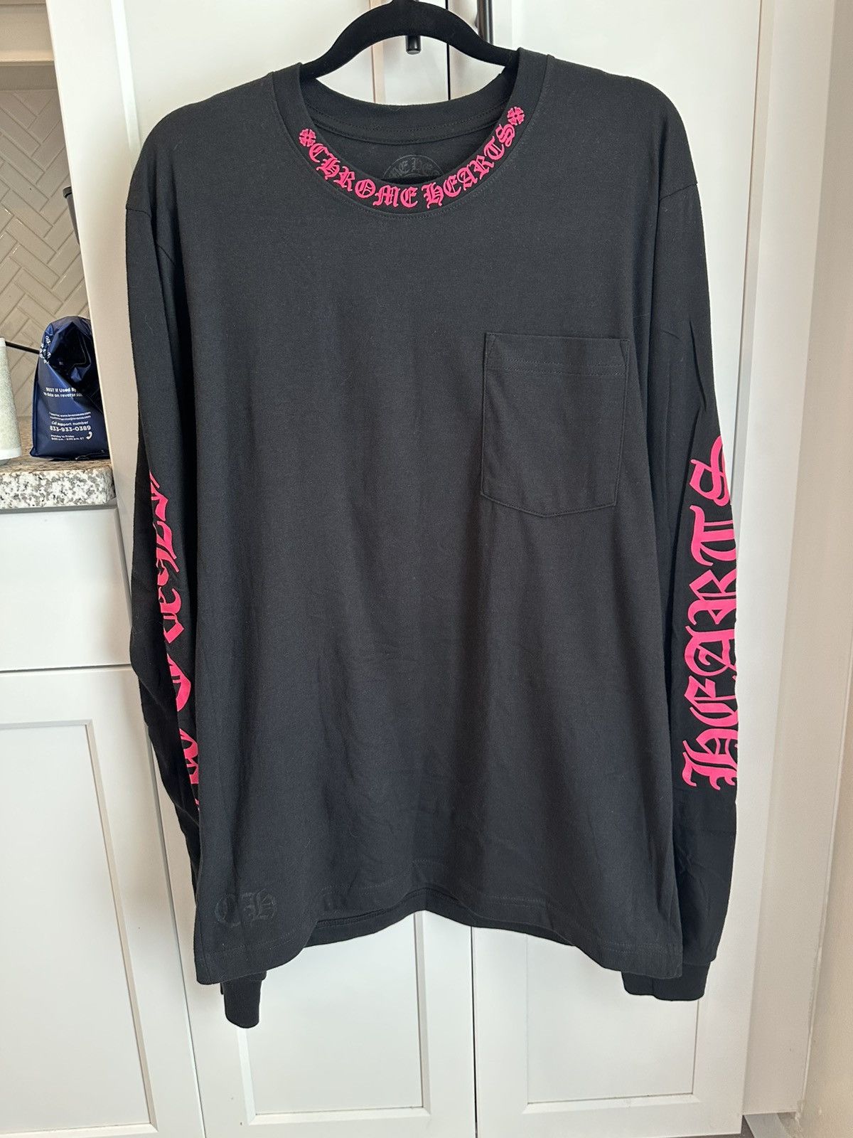Chrome Hearts Chrome Hearts Black/Pink Neck Logo L/S Size US M / EU 48-50 / 2 - 1 Thumbnail