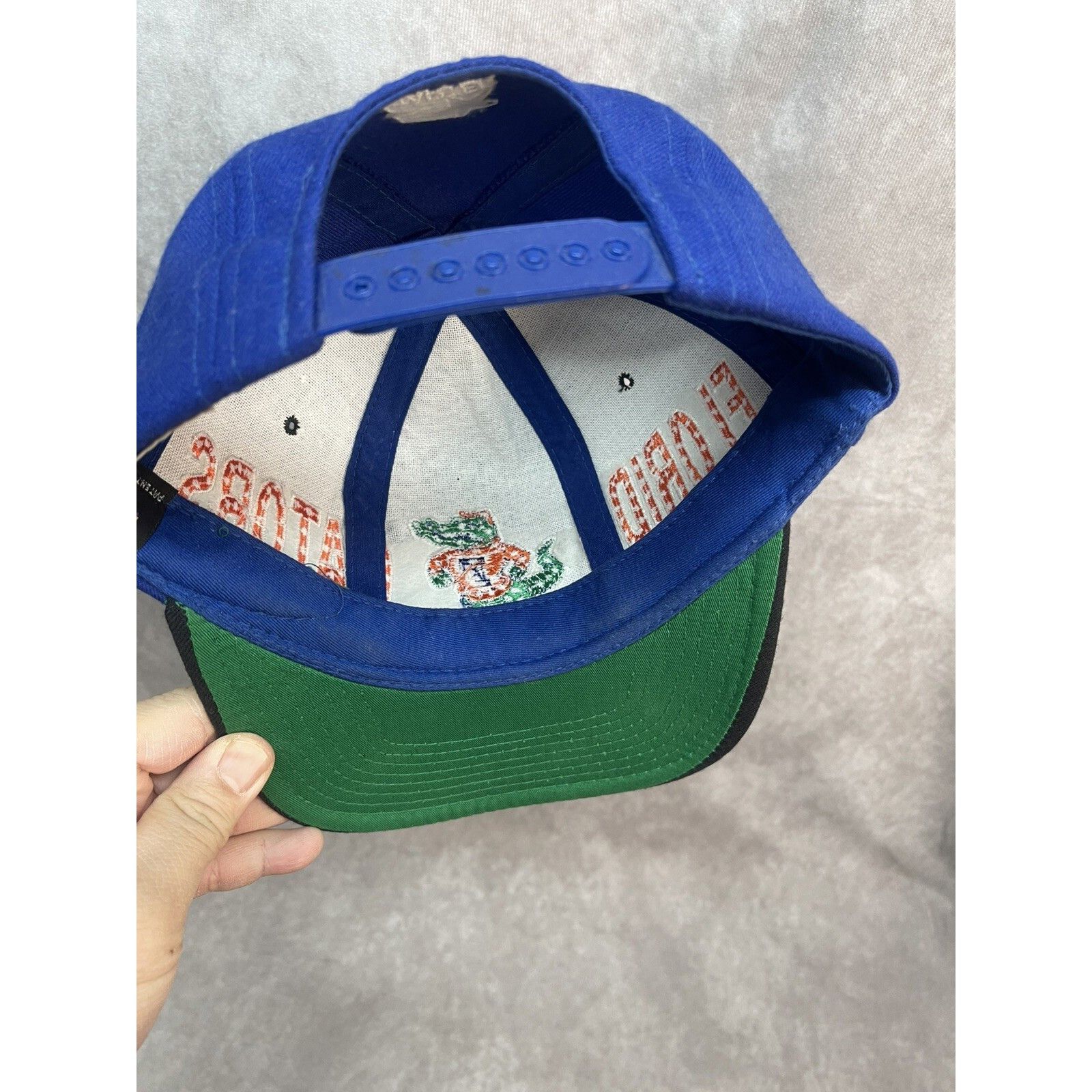 Starter Vintage 90s Starter Snapback Hat Florida Gators Wrap Around Size ONE SIZE - 7 Thumbnail