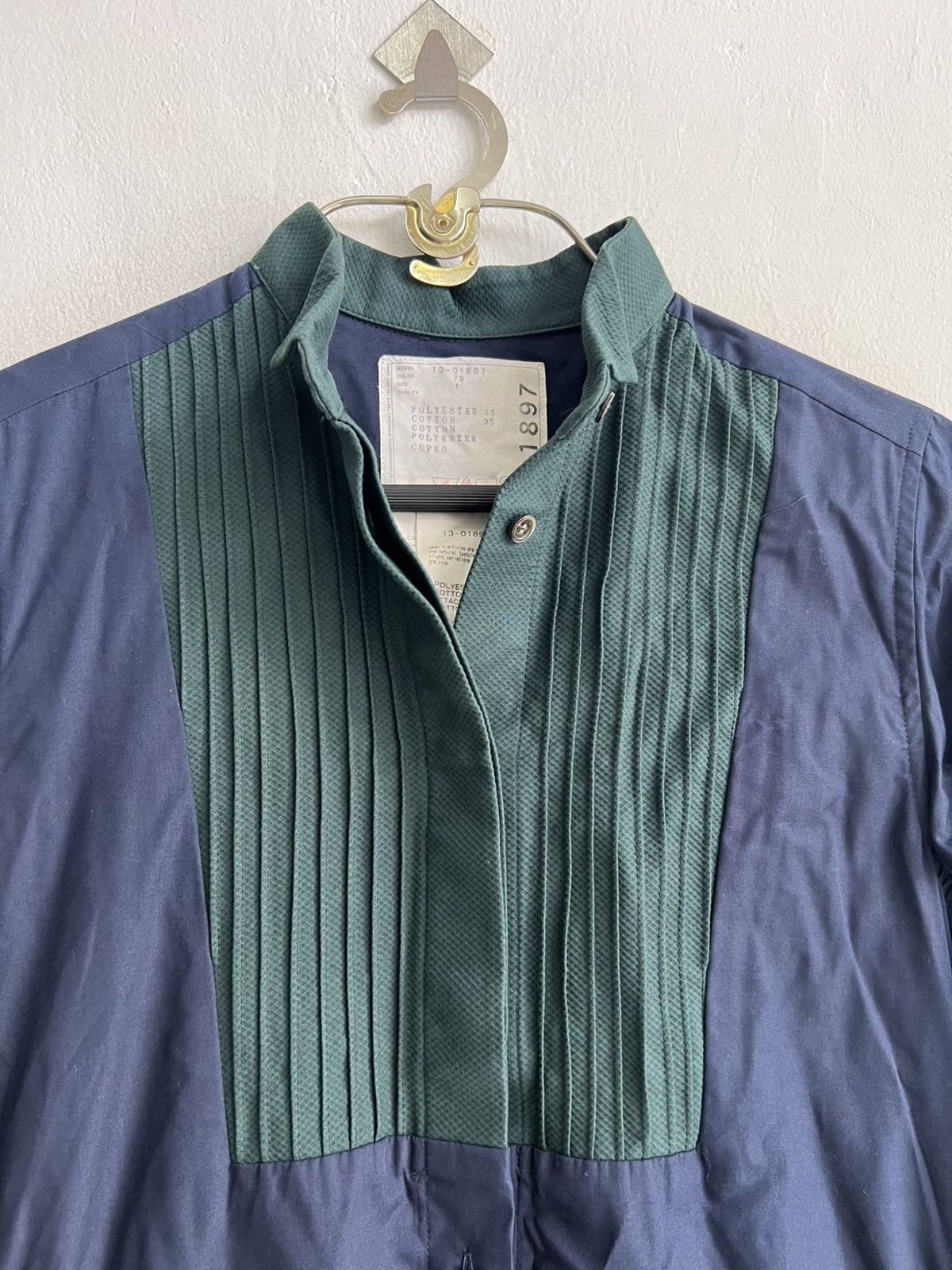 Sacai PROTOTYPE FW21 Sacai Pleated Docking Bib Hybrid Overshirt Size US M / EU 48-50 / 2 - 4 Thumbnail