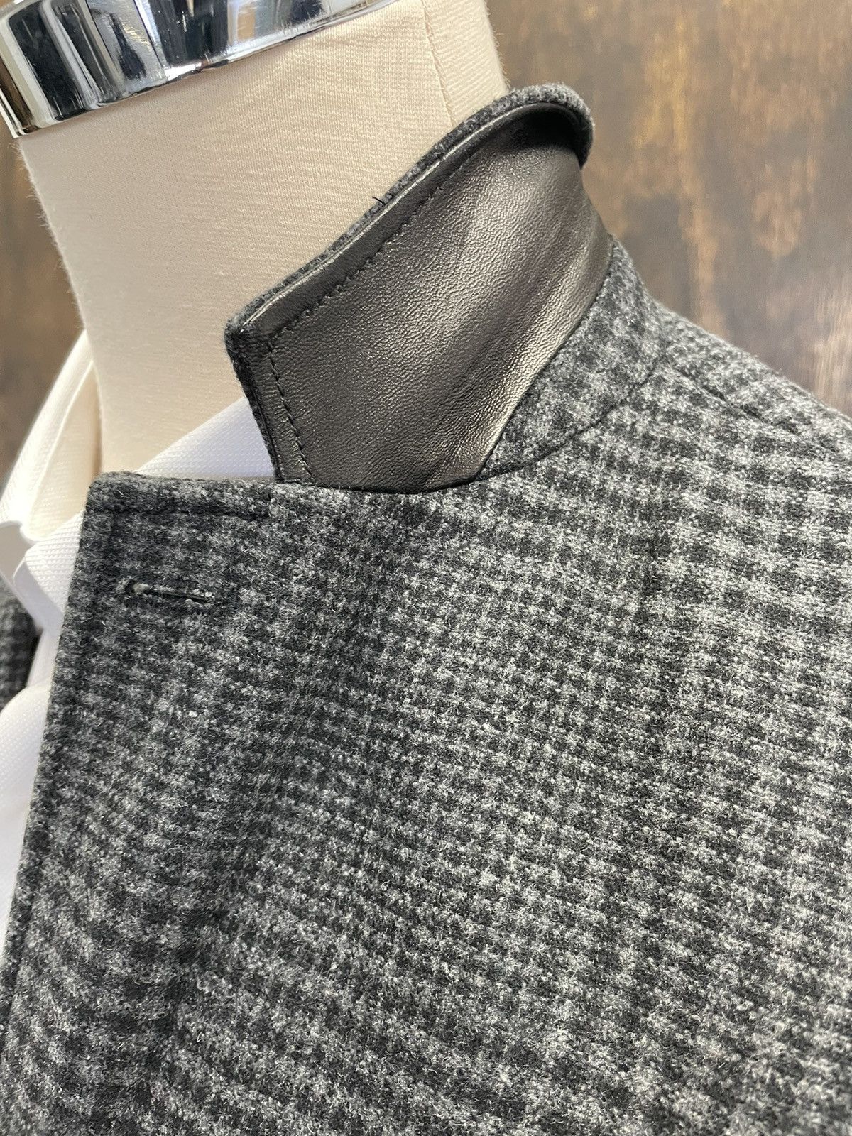 John Varvatos Leather Trim Plaid Felted Wool Jacket Size 40R - 2 Thumbnail