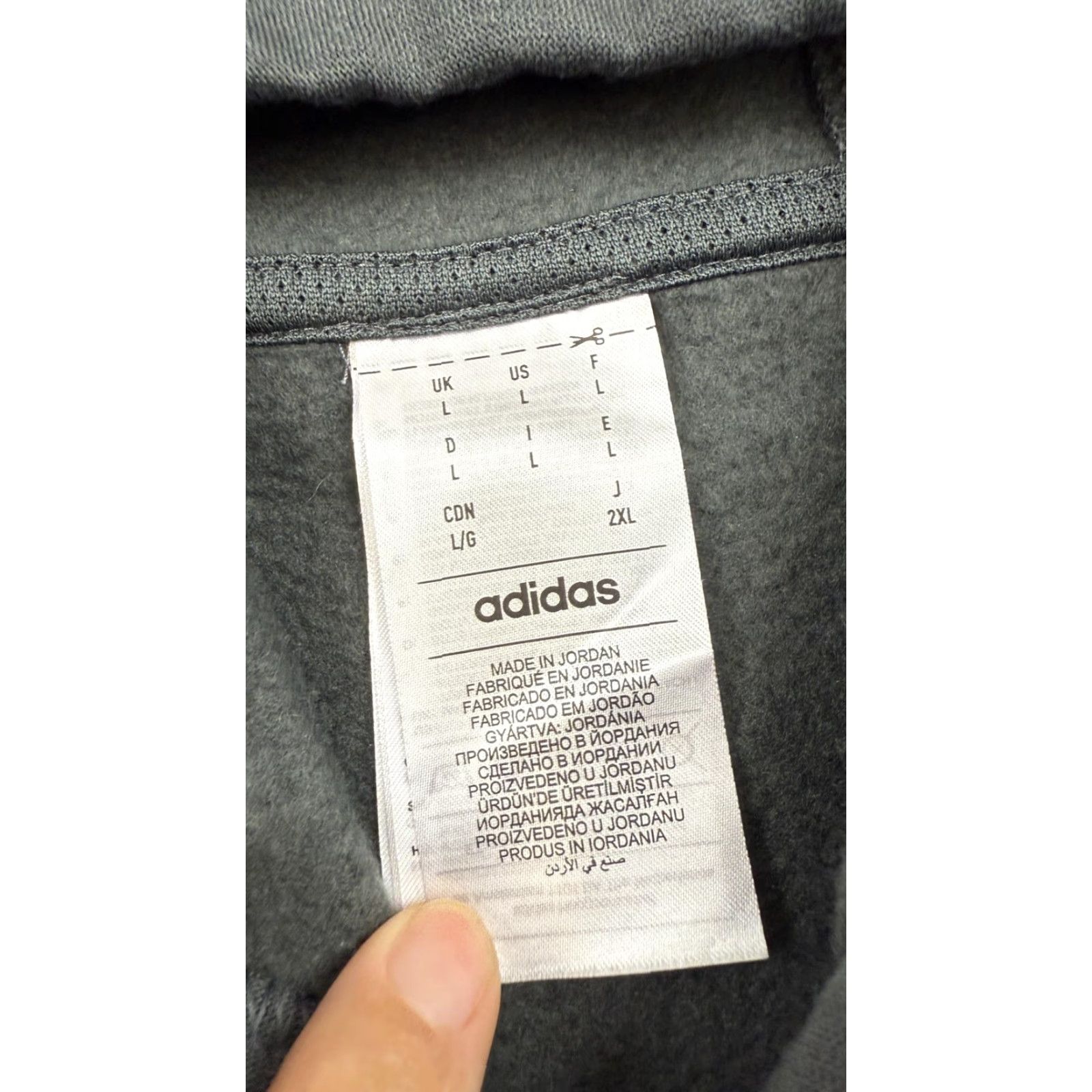 Adidas Adidas Hoodie Mens Large Gray Pullover Zip Pocket Logo Athletic Recycled Polyester Size US L / EU 52-54 / 3 - 3 Thumbnail