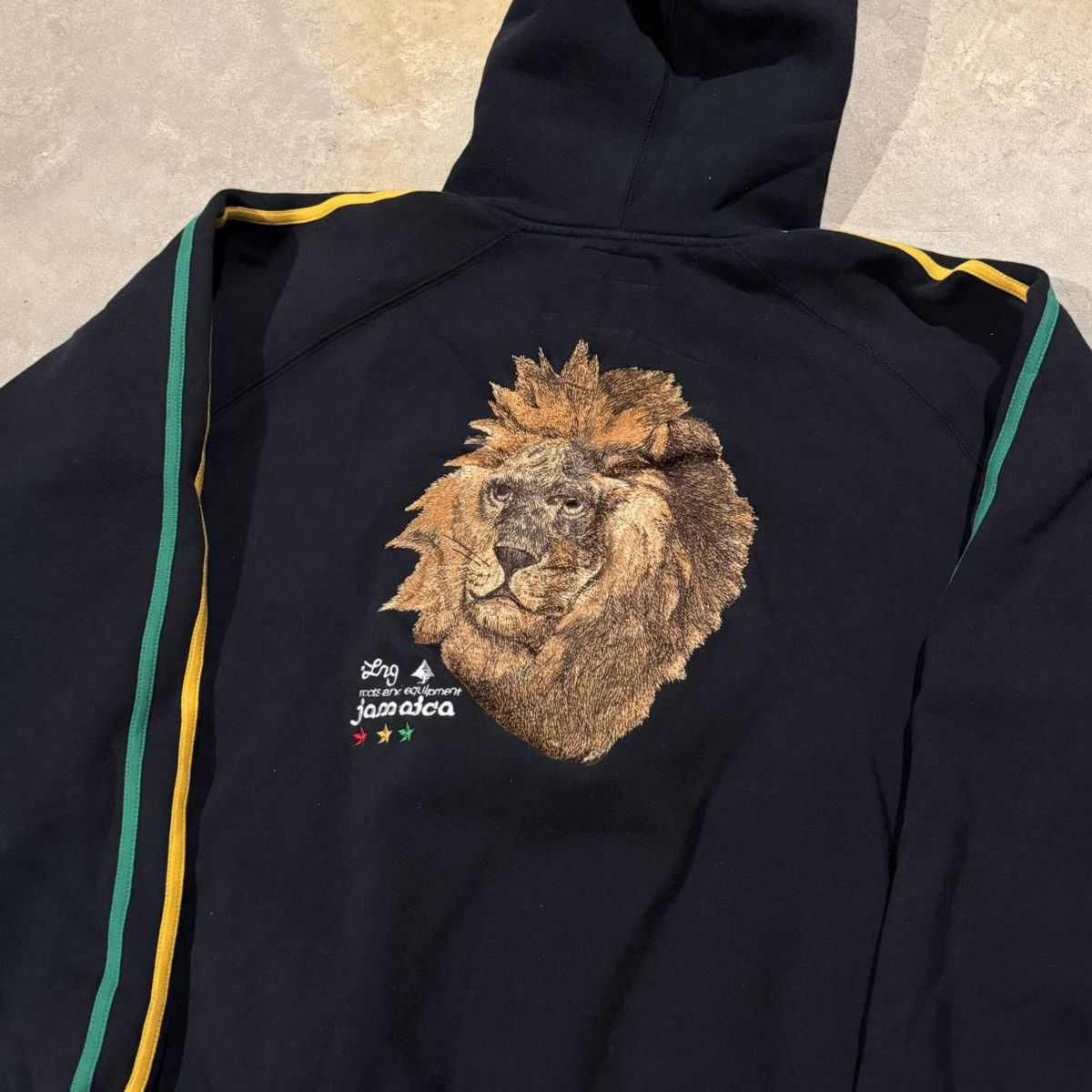 LRG Vtg 2000s LRG Faded Distressed Lion Zip Up Hoodie ERD Grunge Size US XXL / EU 58 / 5 - 9 Thumbnail