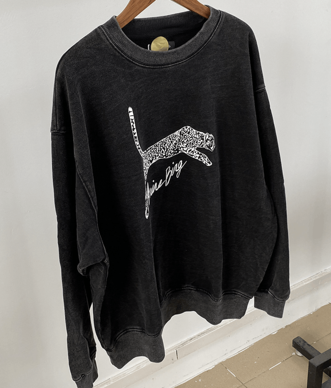 Anine Bing Anine Bing Spencer Spotted Leopard Sweatshirt Size M / US 6-8 / IT 42-44 - 2 Thumbnail